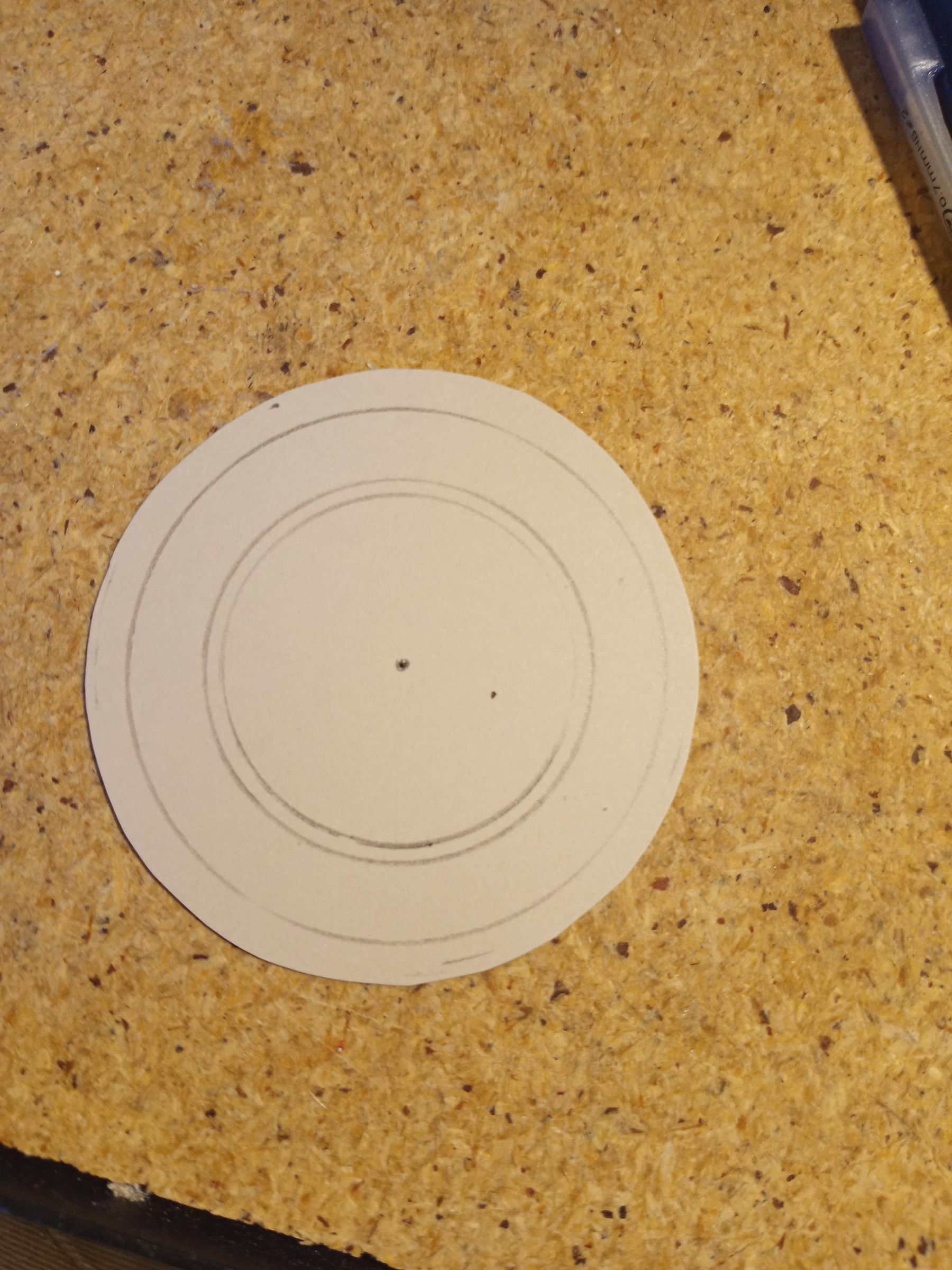 The Compass That Doesn't Point North 10 Steps (with Pictures