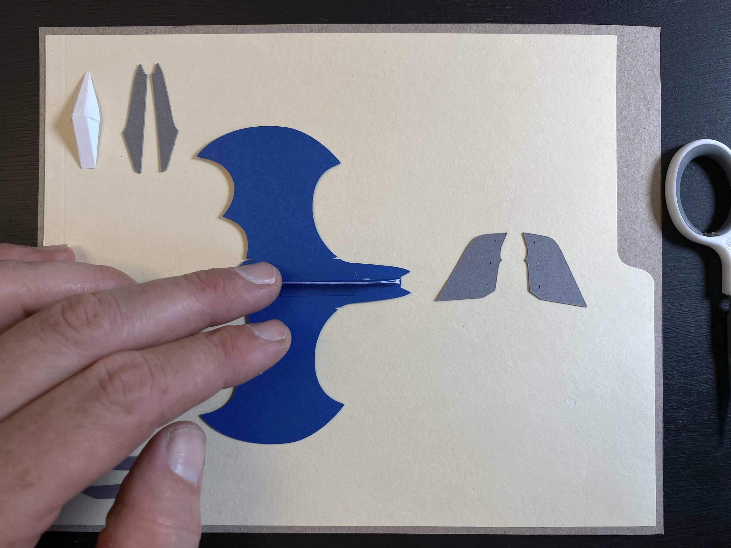 Batwing Card Stock Glider : 8 Steps (with Pictures) - Instructables