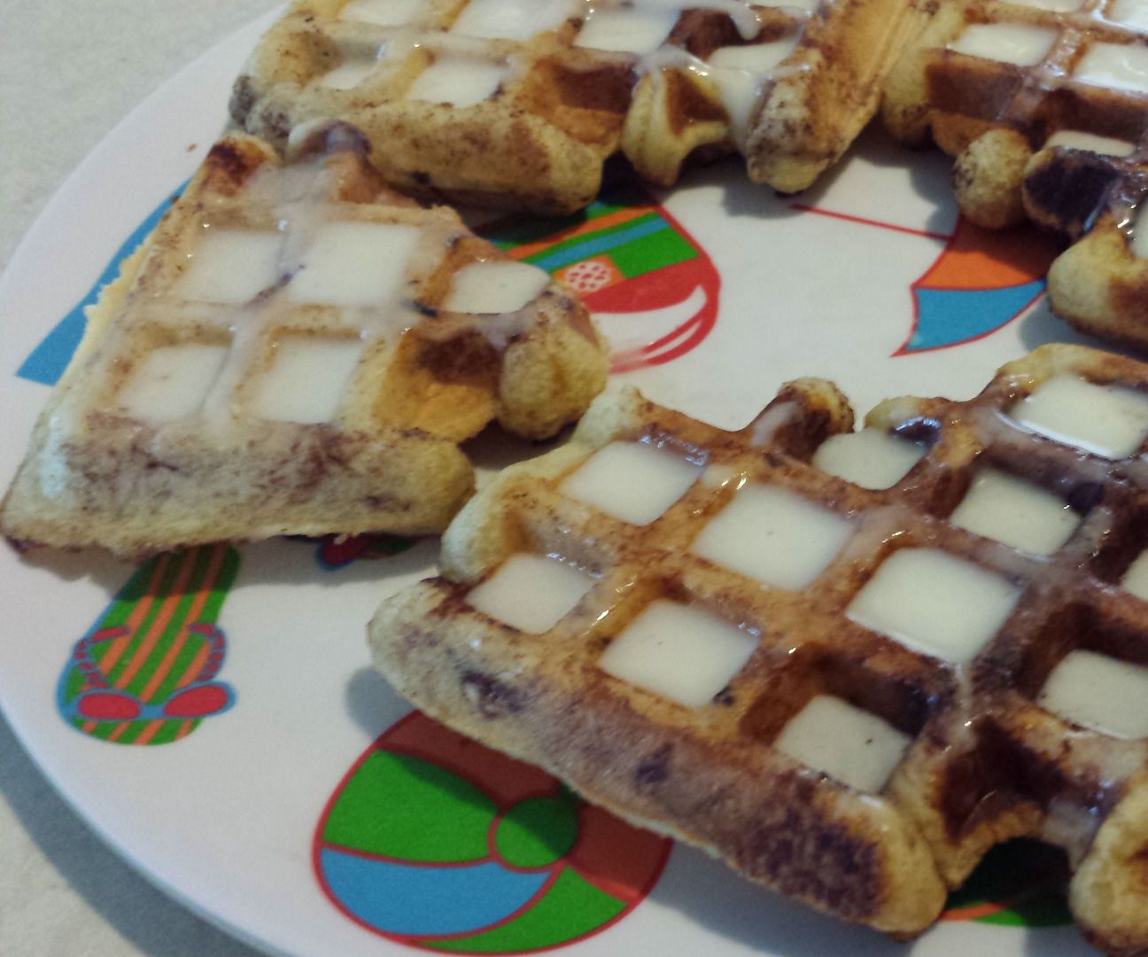 Easy Cinnabon Waffles