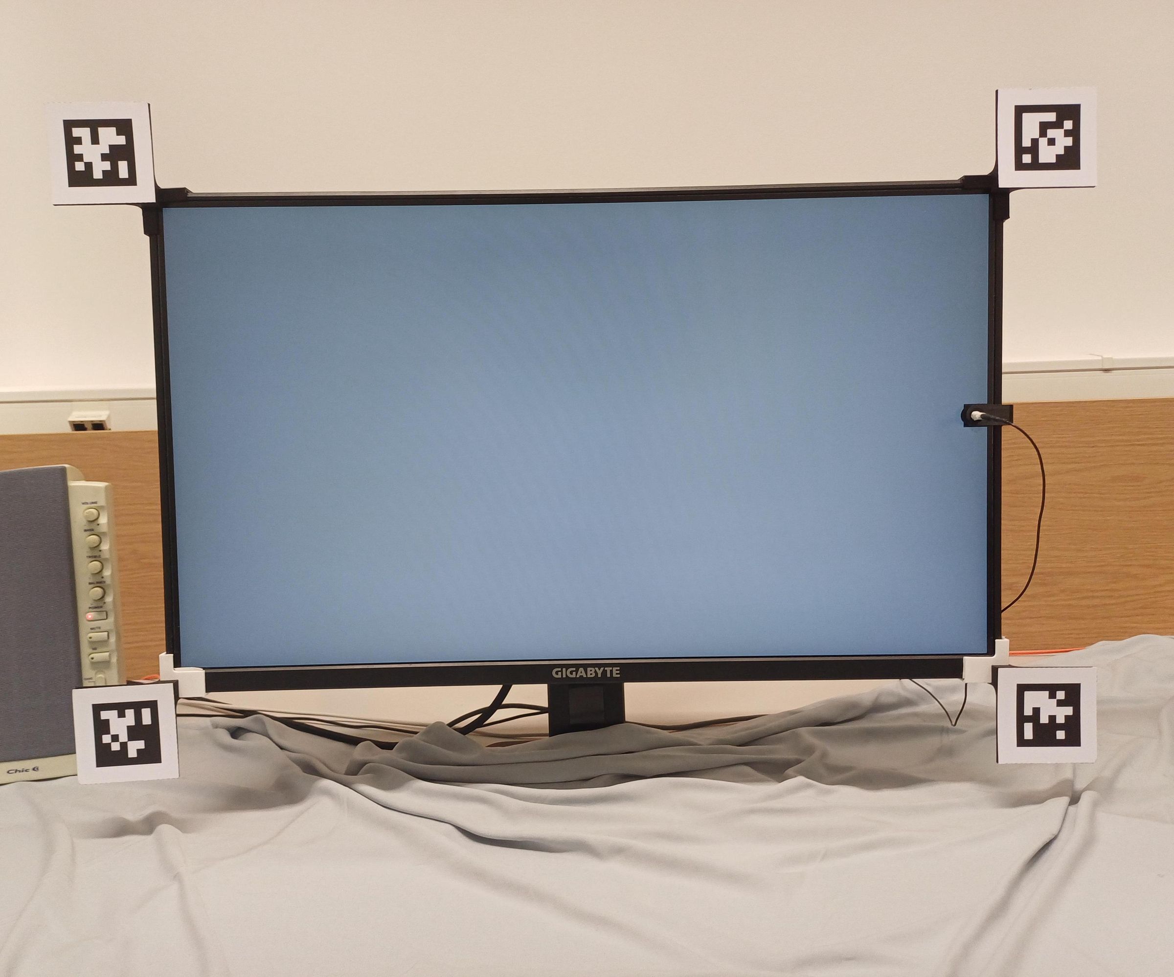 Mobile Eye-Tracking Display Setup With EEG Amplifier Photodiode Communication