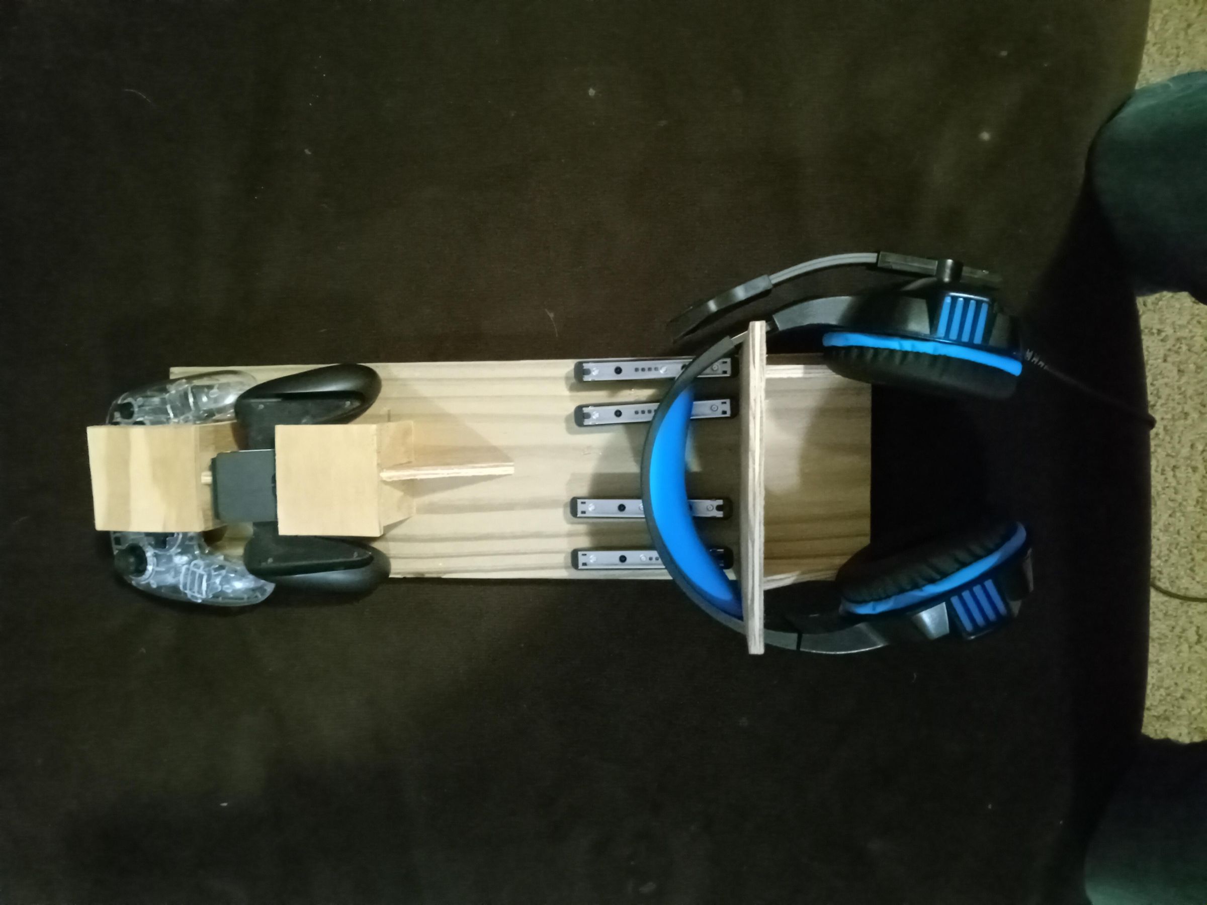 Wall Mount for Gaming : 6 Steps - Instructables