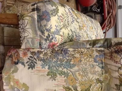 Reupholstering a Chair : 15 Steps (with Pictures) - Instructables