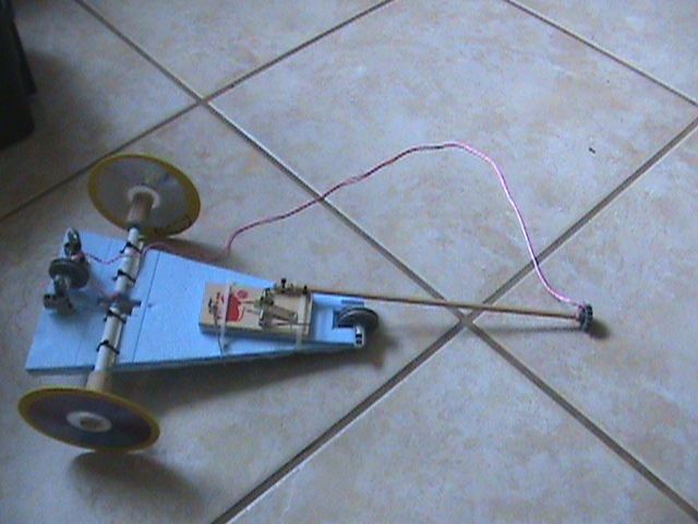 Foam Mouse Trap Car