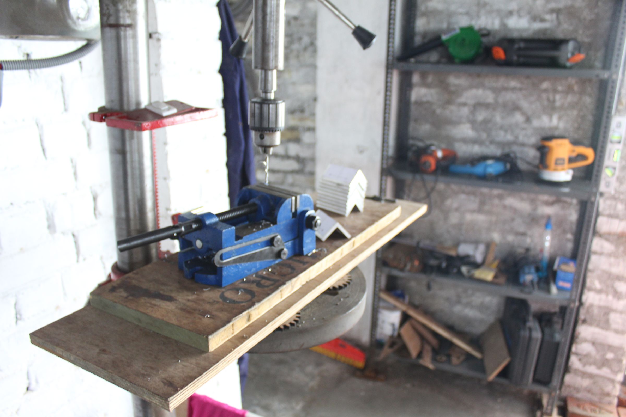 DIY CNC Router Build (large Format 5x10ft, Rack and Pinion) 12 Steps