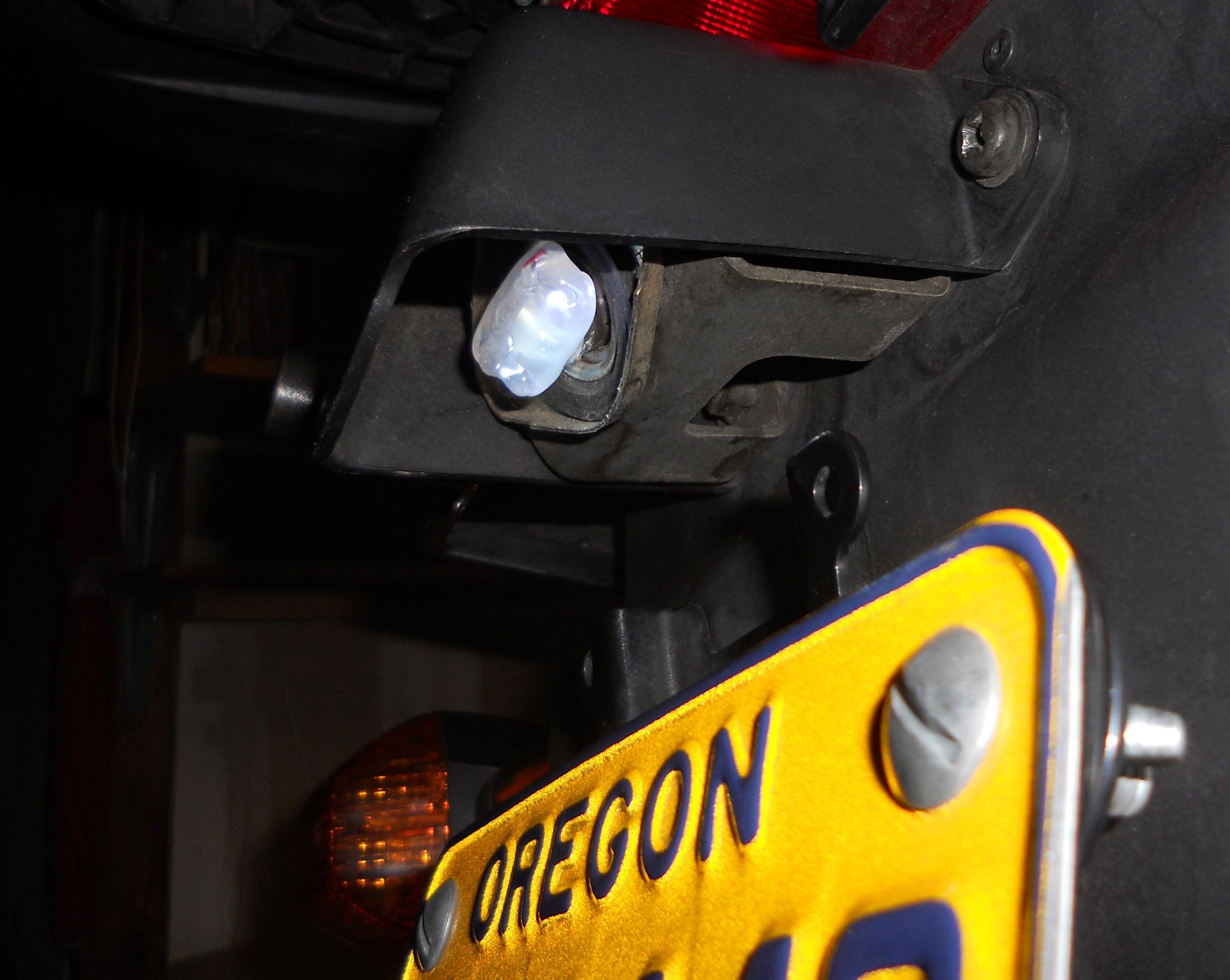 Motorcycle/Automotive Bulb LED Hack