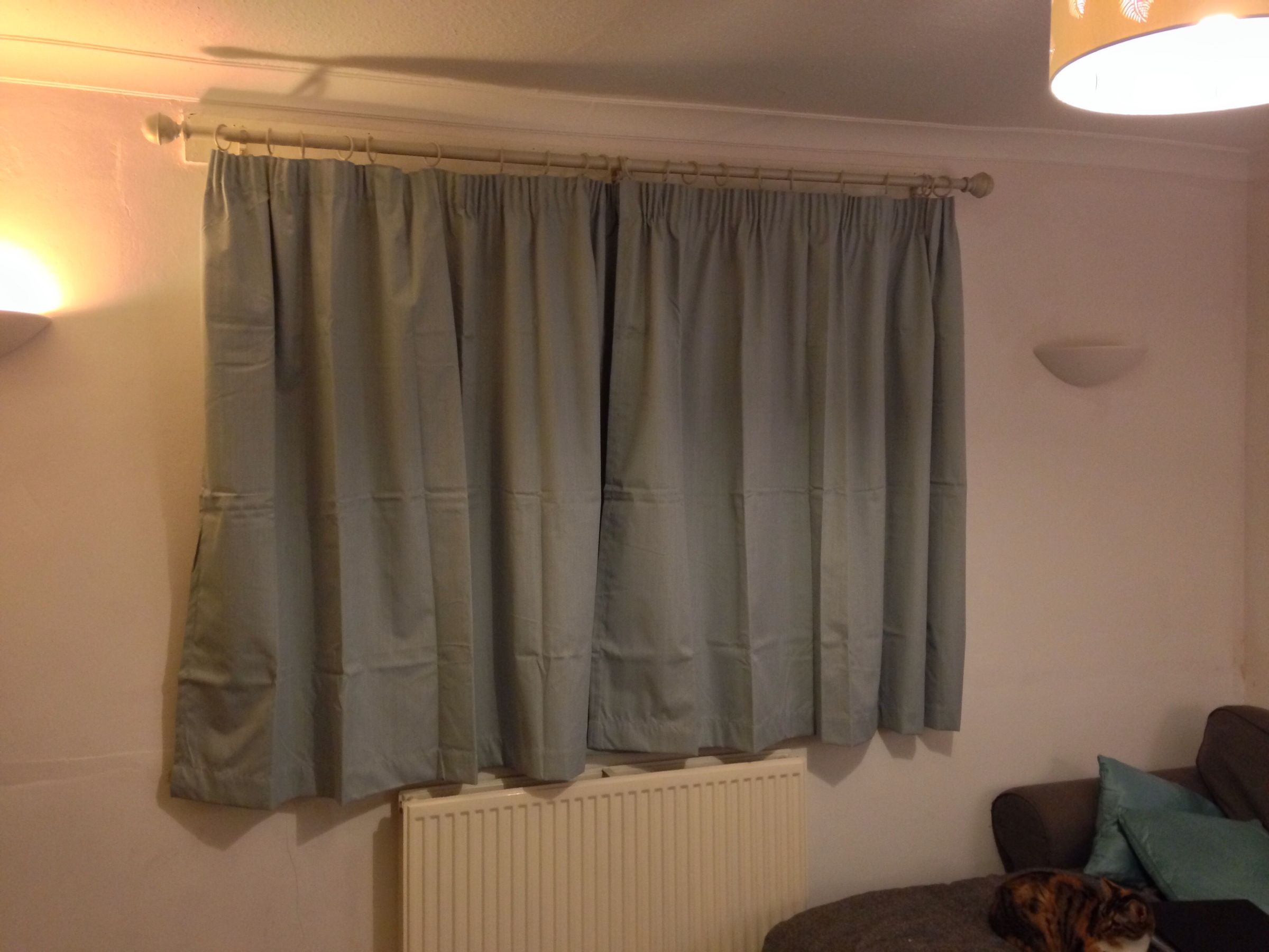 How to Put Up a Curtain Pole 9 Steps (with Pictures) Instructables