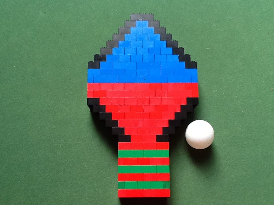 How to Make a Lego Table Tennis Bat.