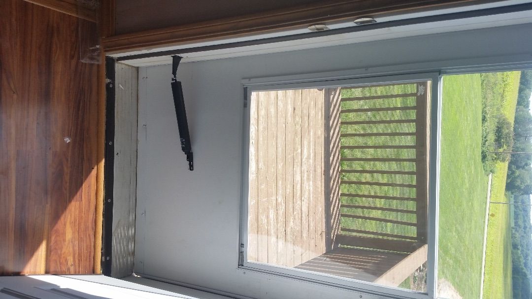 Replacing the Spring Damper on a Screen Door : 5 Steps - Instructables