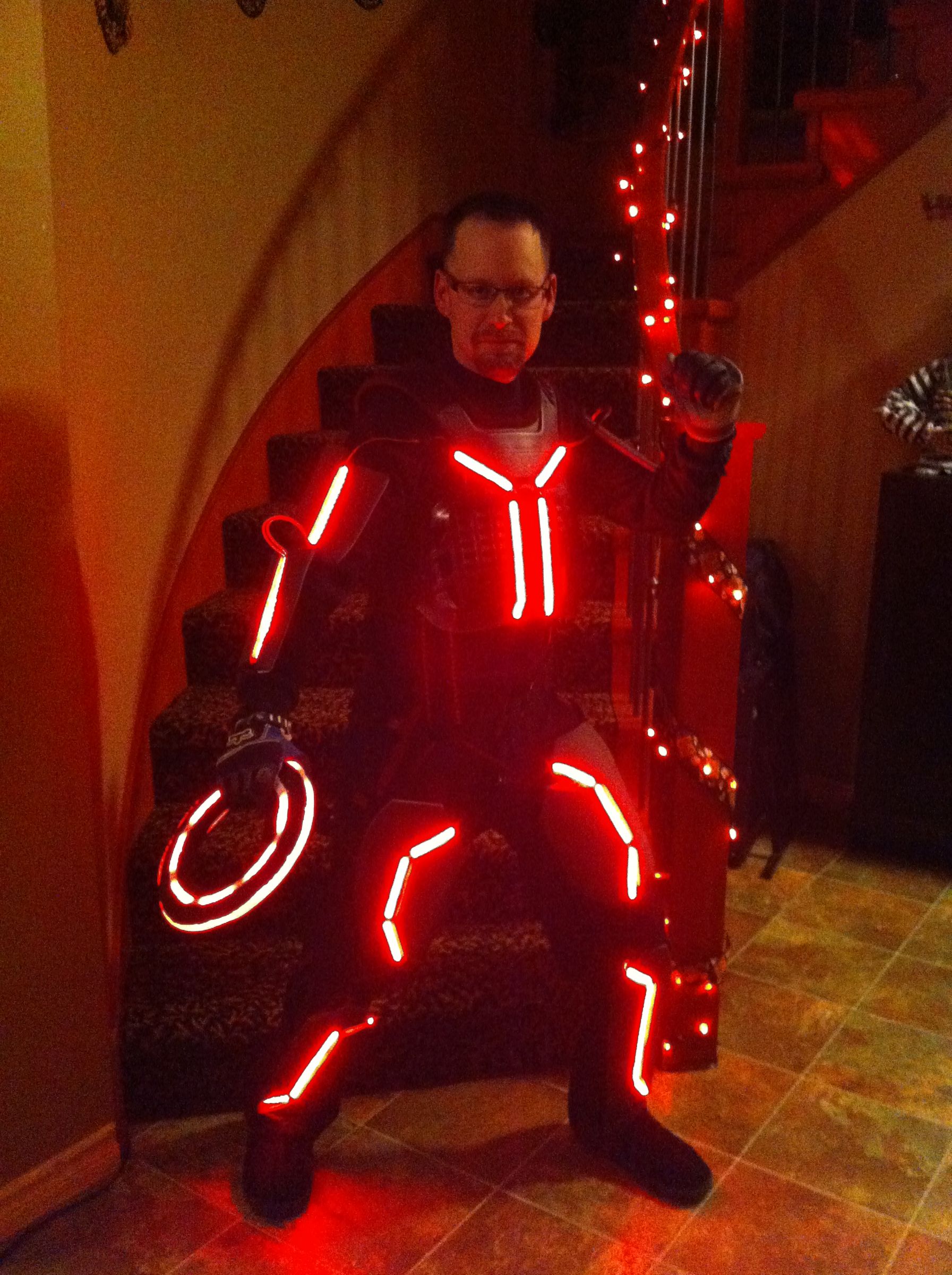 Tron Costume 5 Steps (with Pictures) Instructables