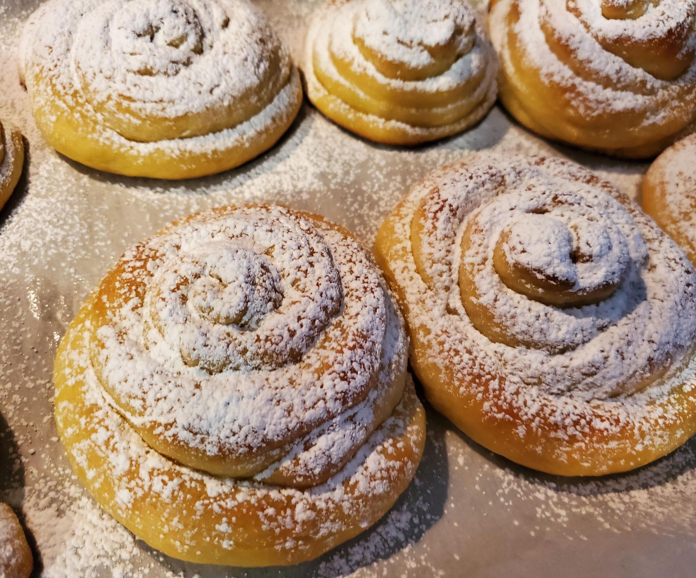 Buttery Sweet Mallorca Bread
