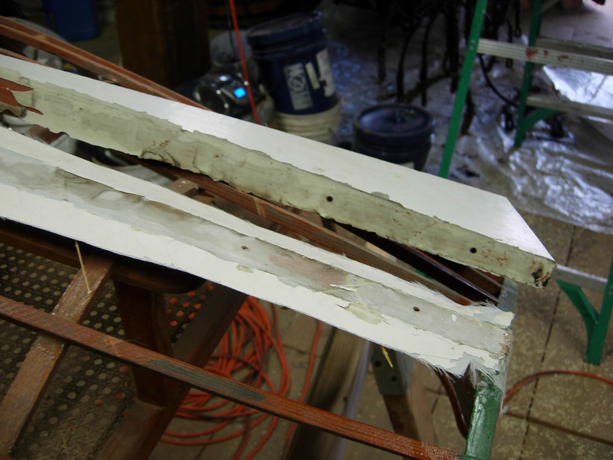 Loosening Stubborn Wood Screws With Heat 4 Steps Instructables