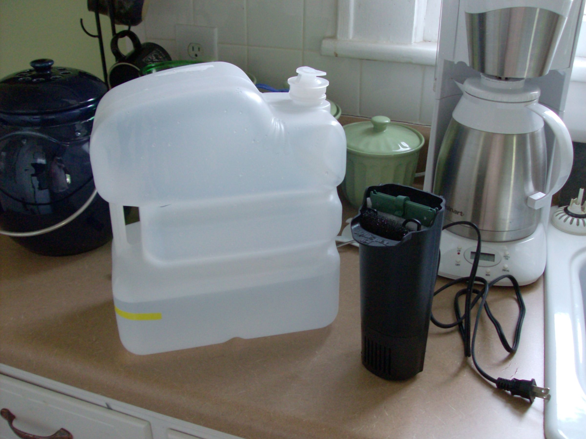 Cheap recycling water bowl for pets!