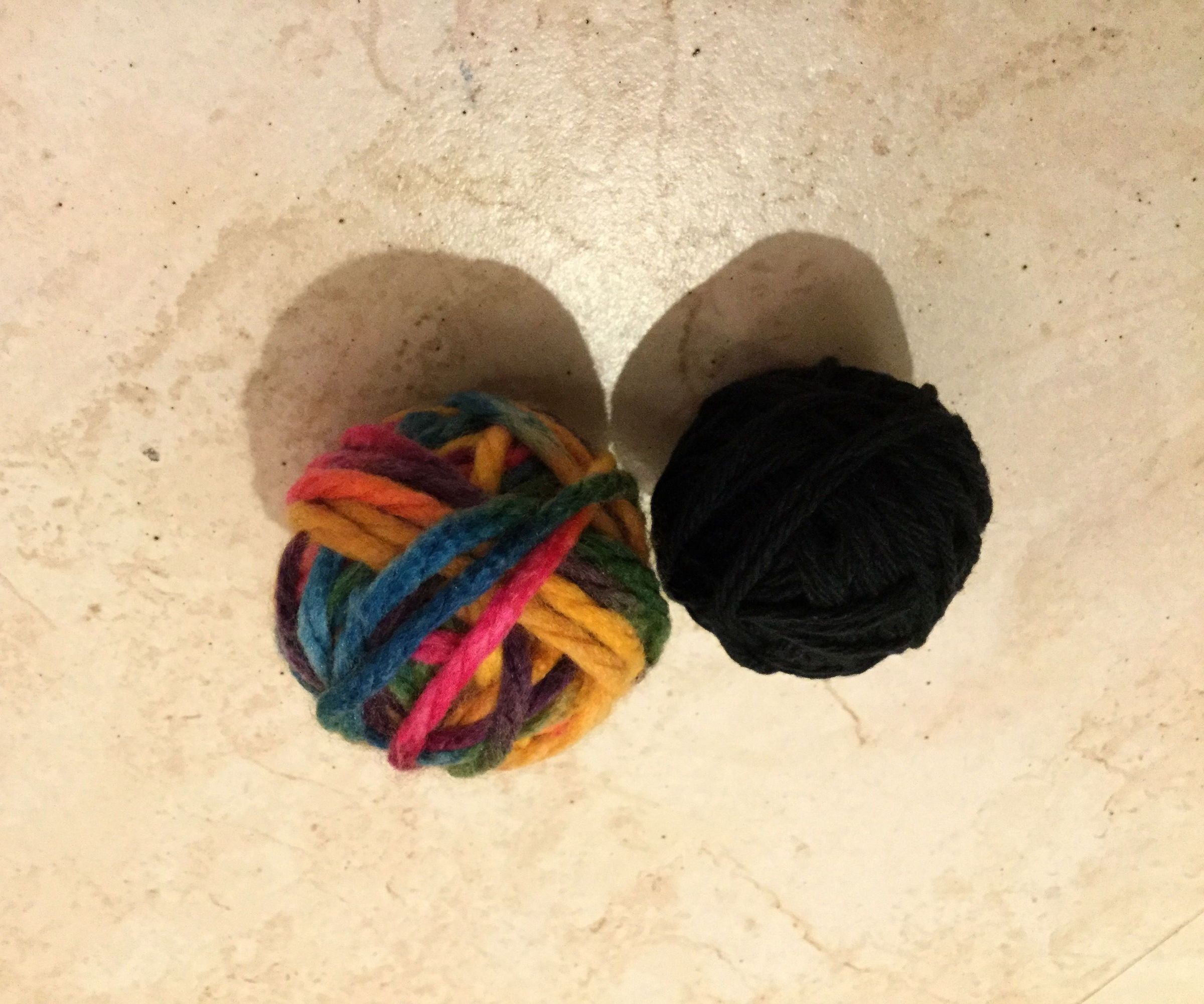 DIY Yarn Balls