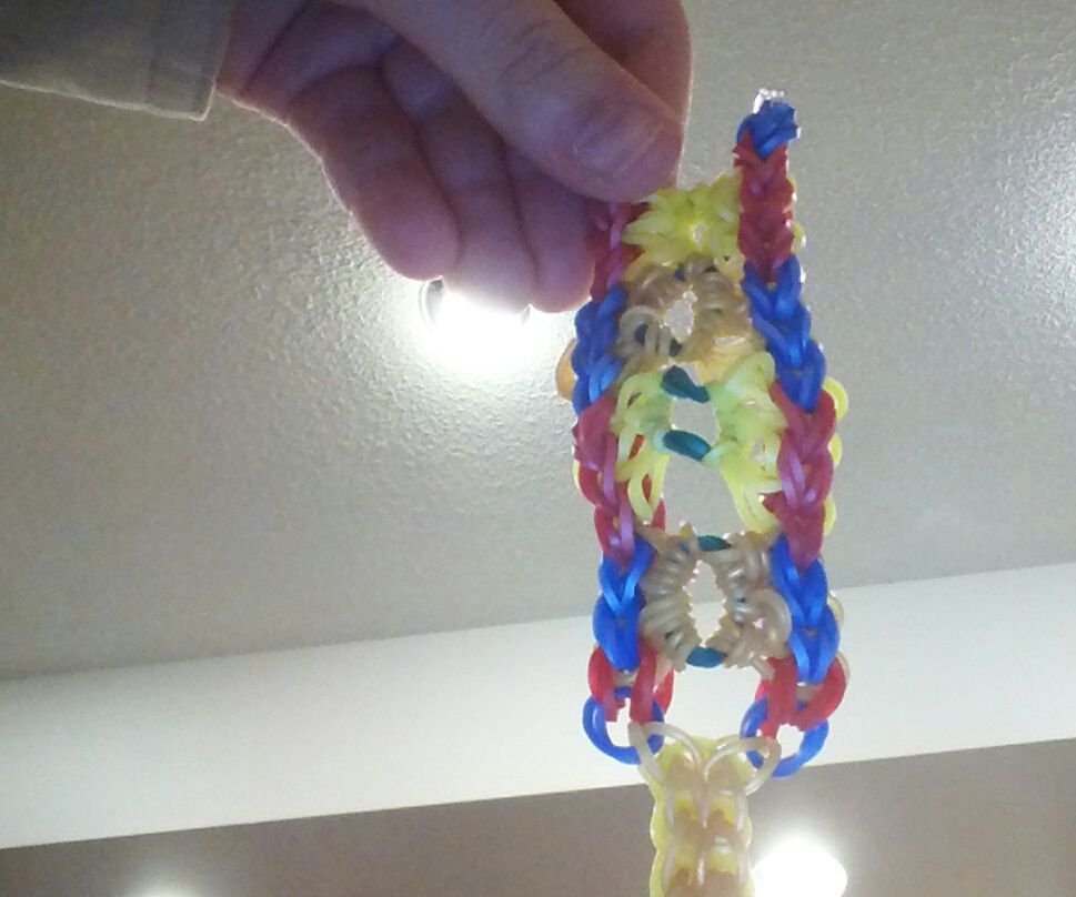 how to make a rainbow loom spider cuff