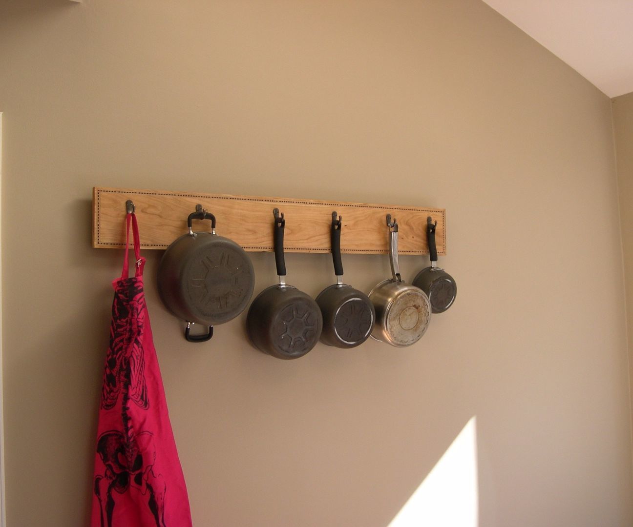 Pot Rack With Banding Inlay