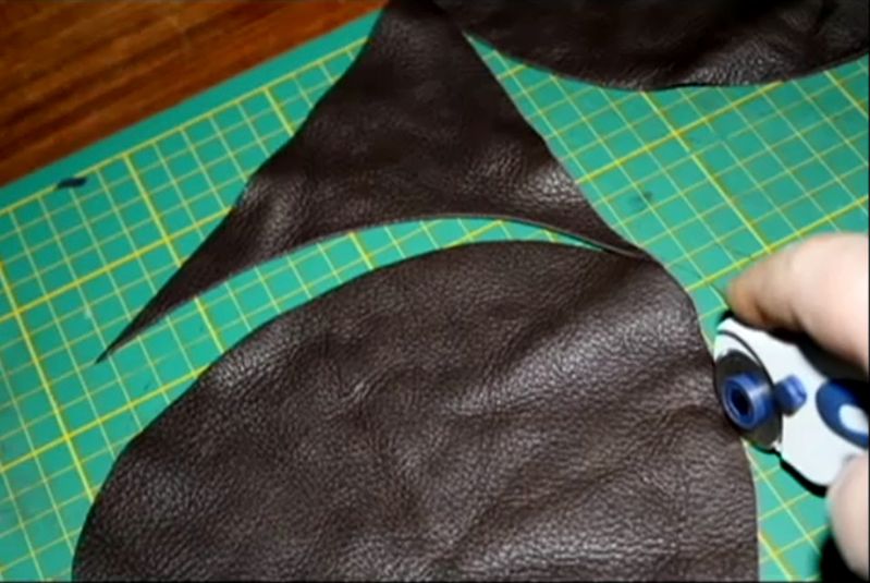 How to Make a Leather Bushcraft Hat : 11 Steps (with Pictures ...
