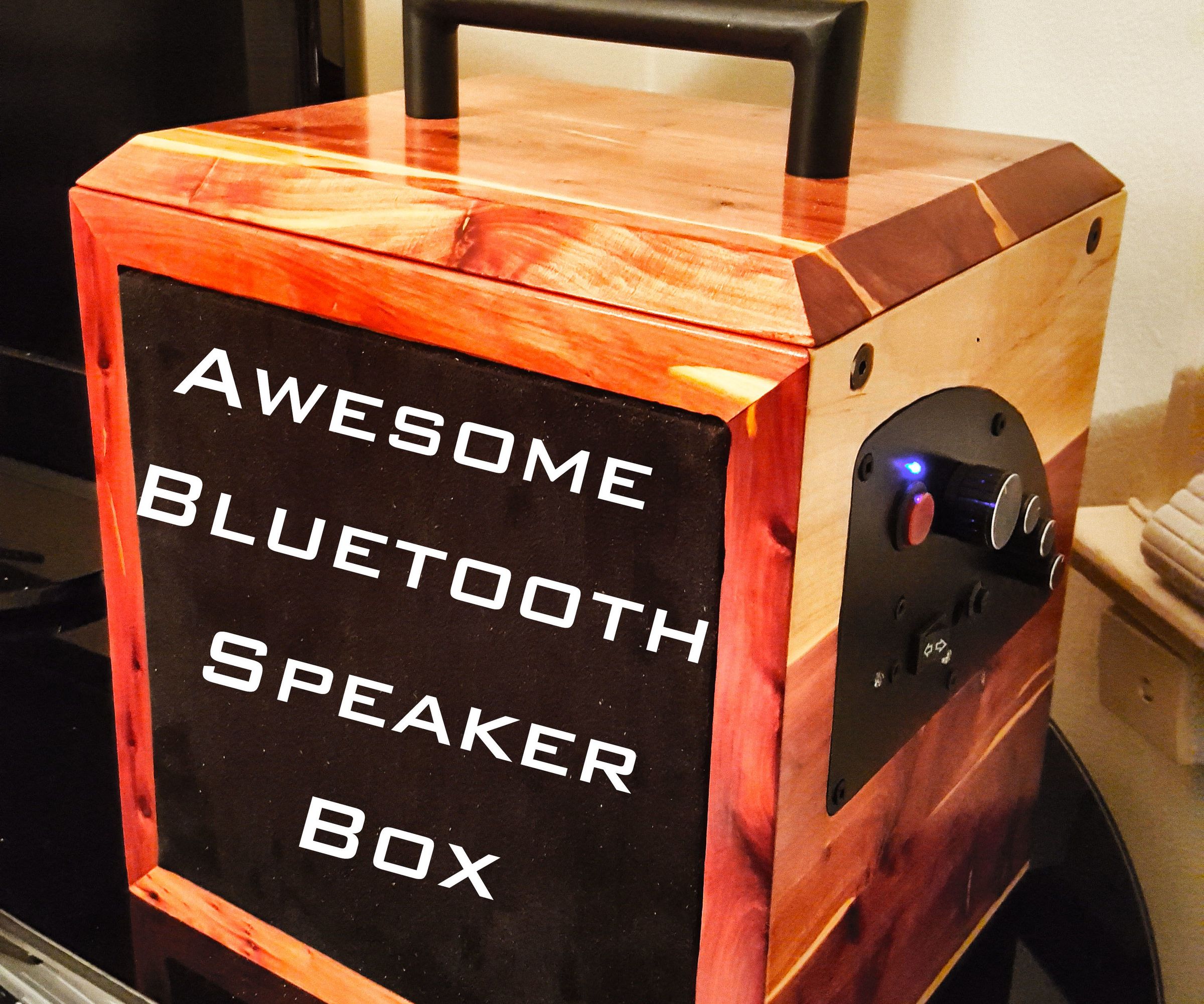Bluetooth Cedar Speaker Box