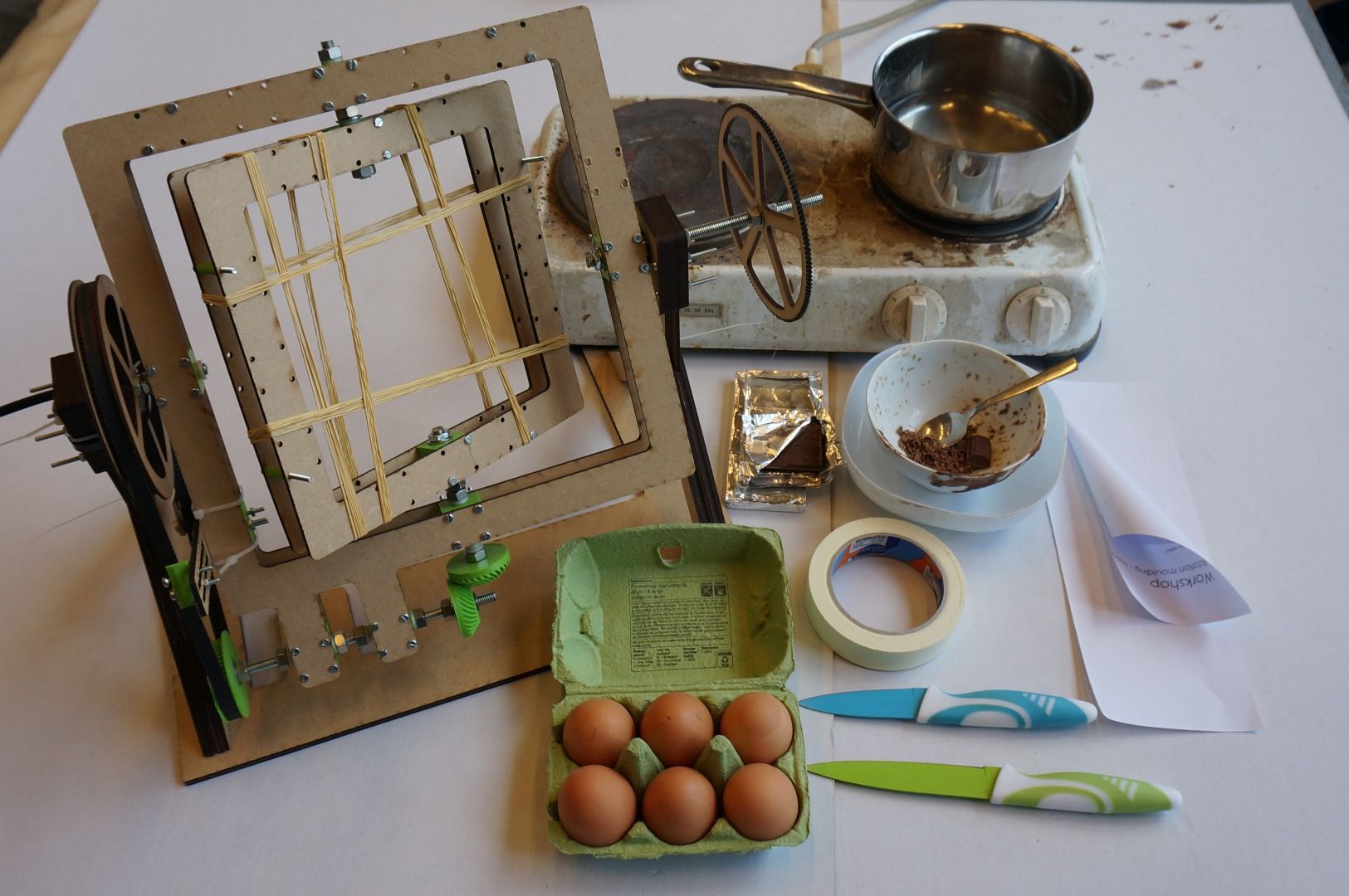 Rotation Moulding Chocolate Eggs 9 Steps (with Pictures