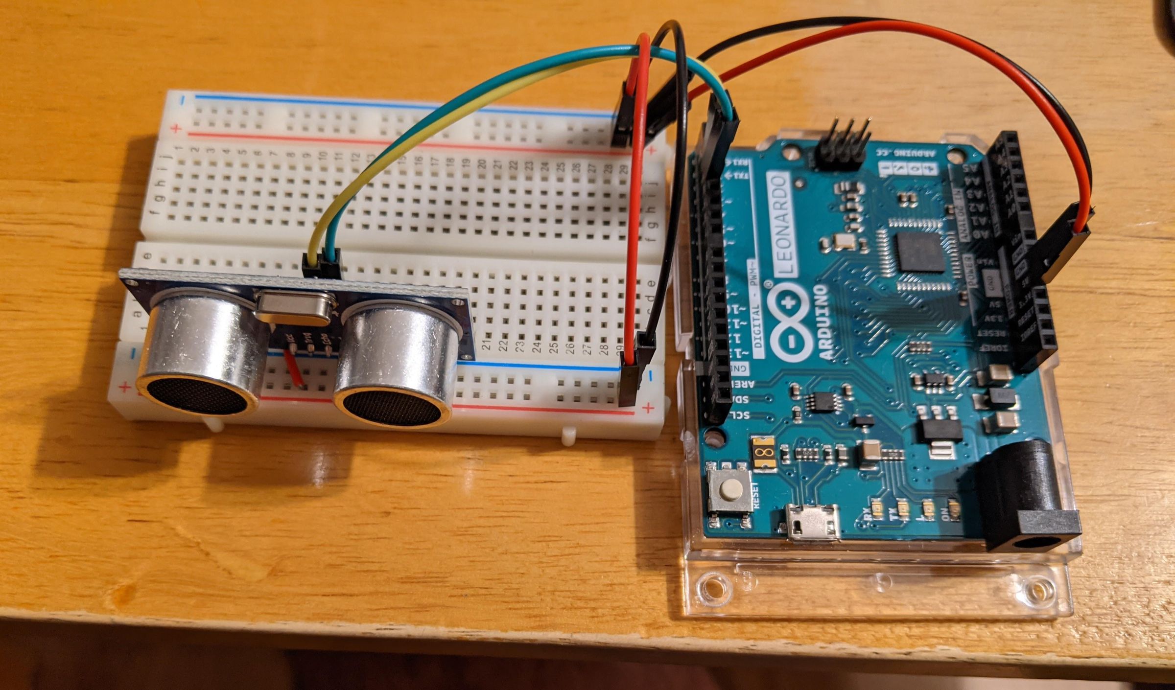 Simple Arduino and HC-SR04 Example