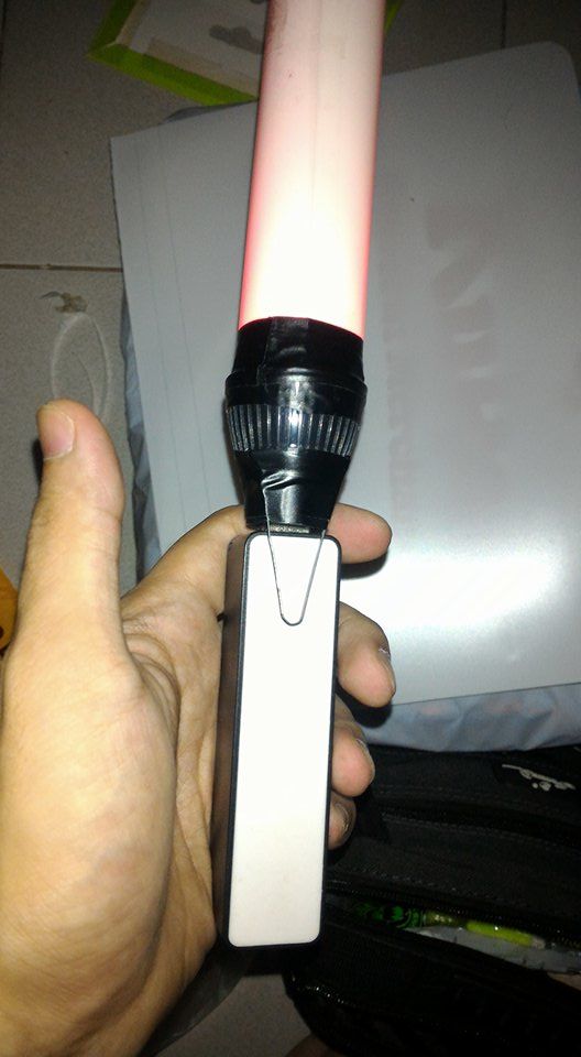 Quick Cheap DIY LED Light Stick (For Concert) : 8 Steps (with Pictures ...