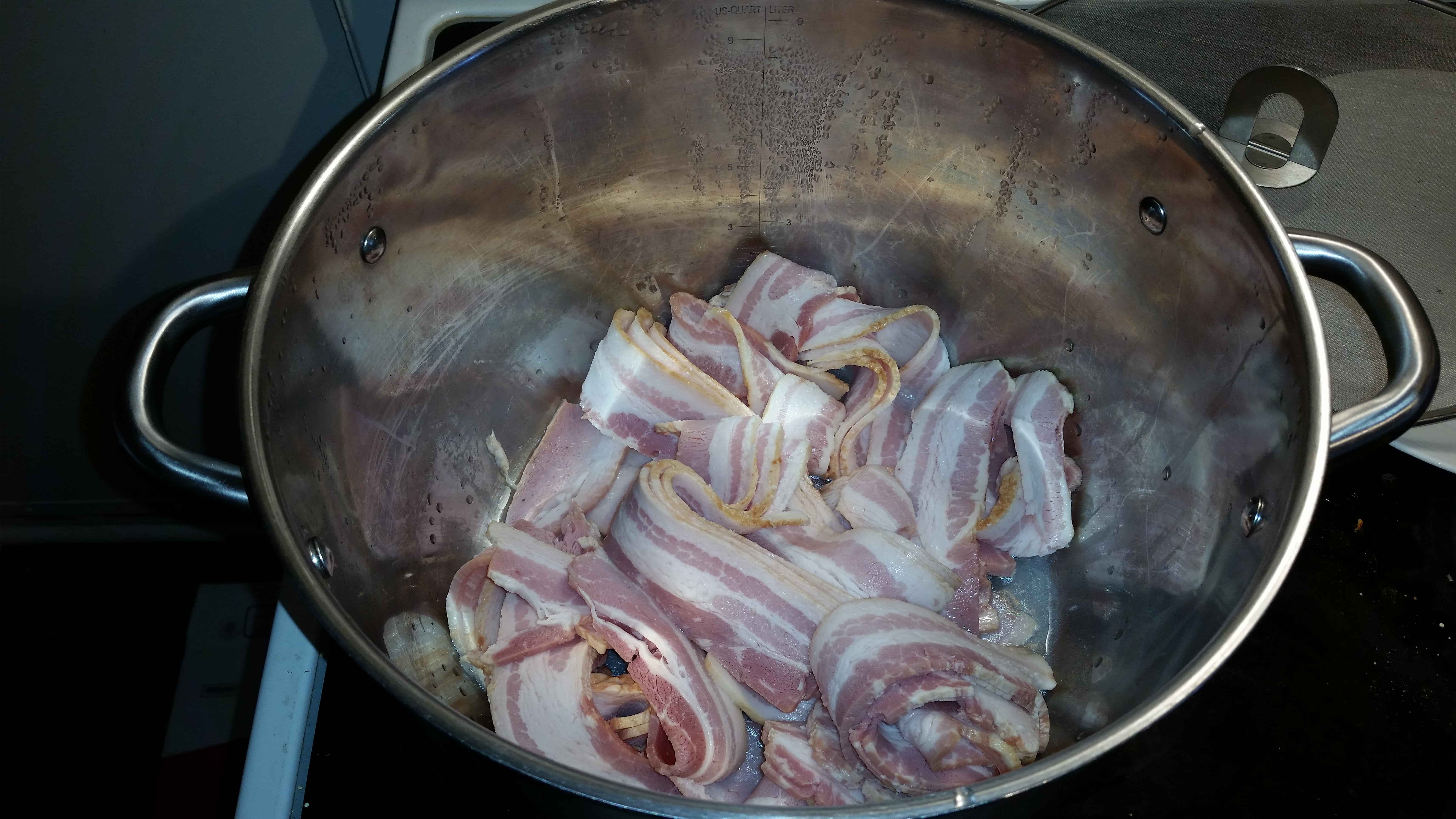 how to cook bacon in a pot