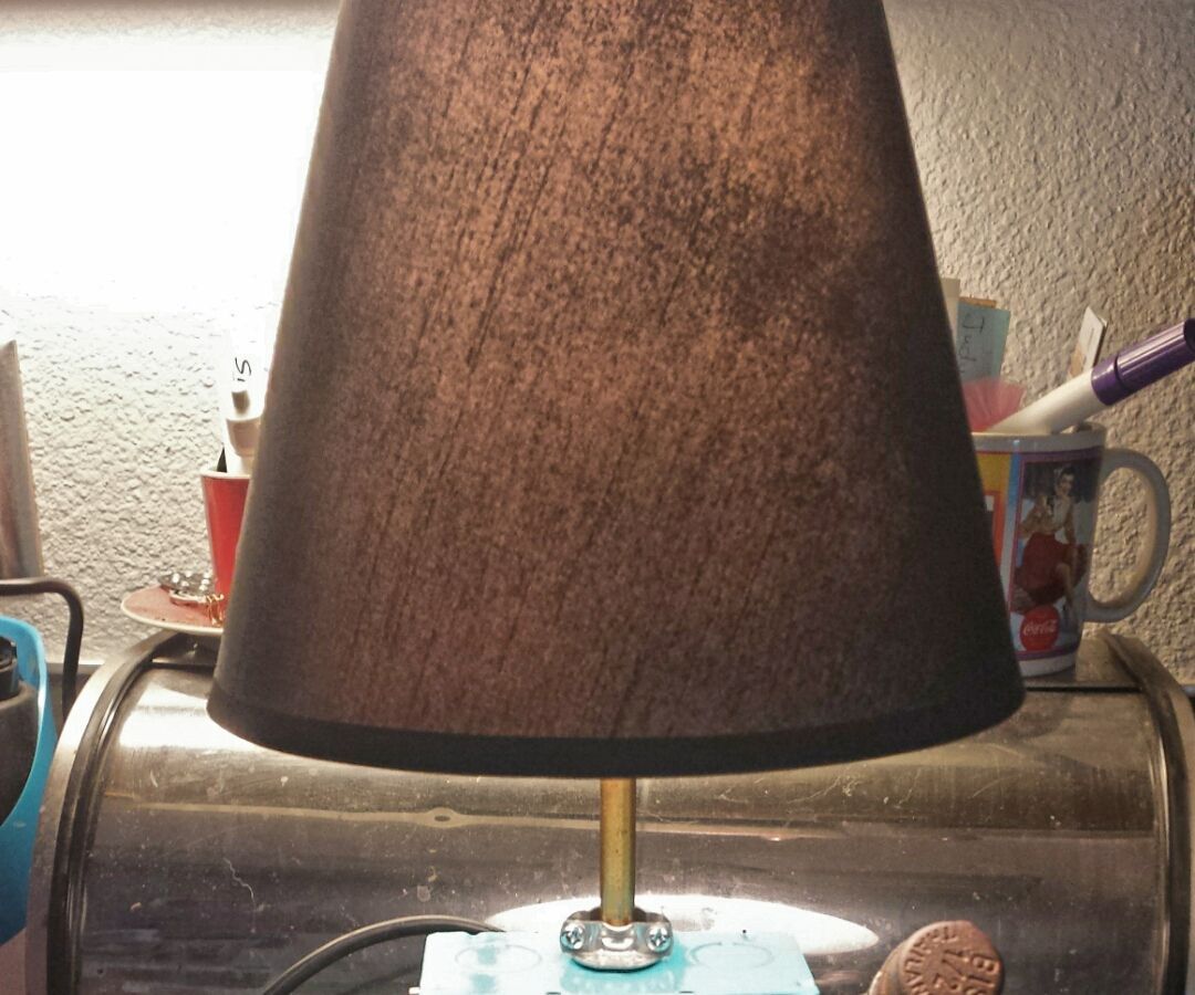 Lamp Charging Station