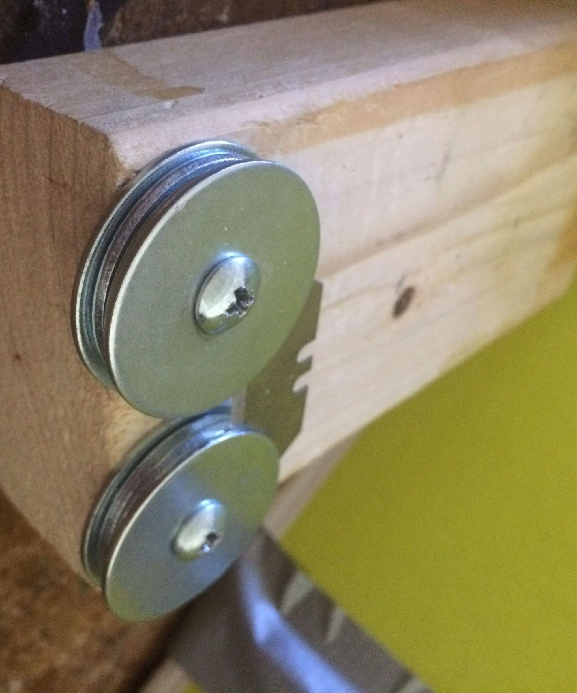 Turn Bottles Into Usable Rope!
