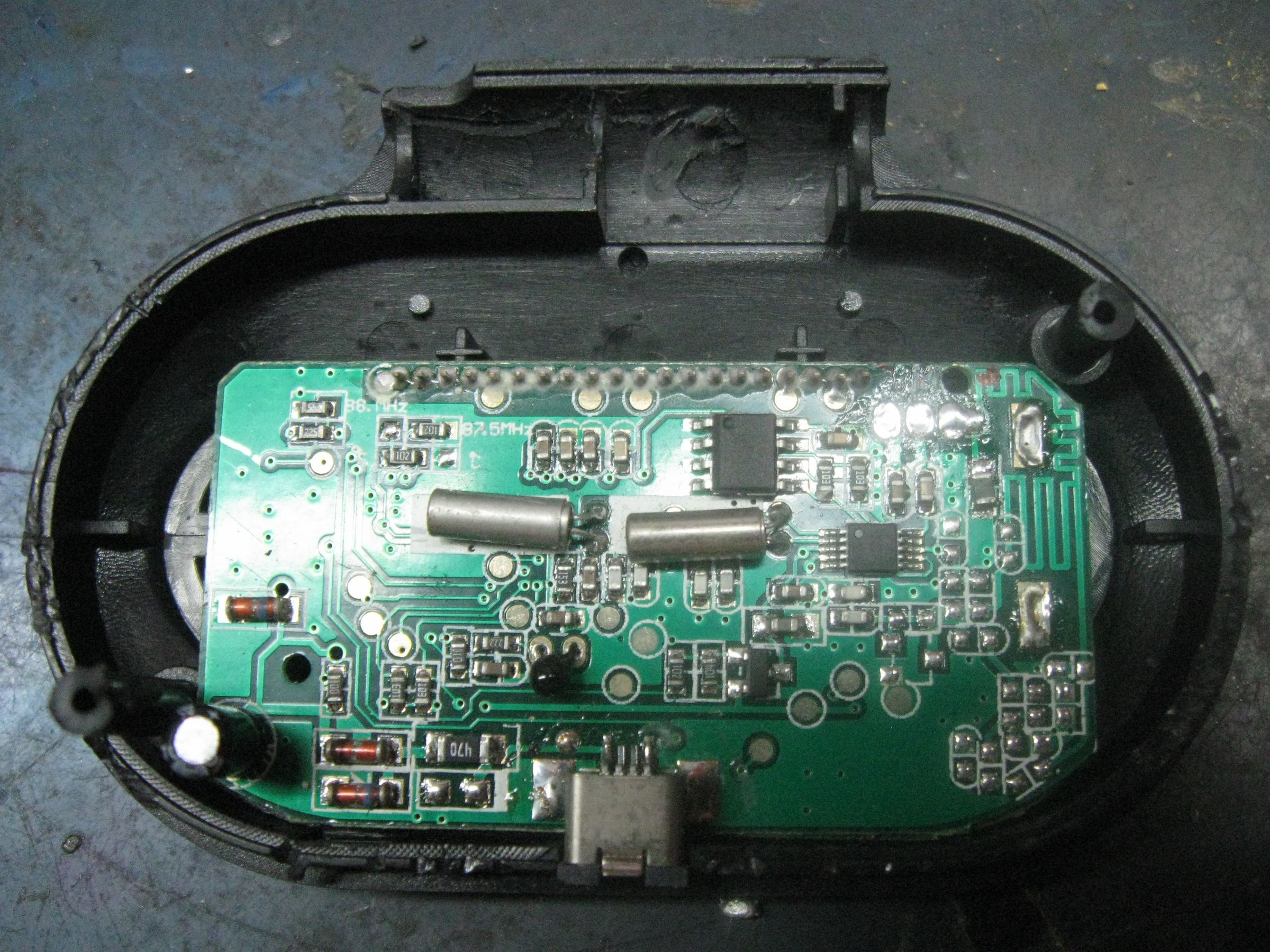 Hacking FM Transmitter 6 Steps (with Pictures) Instructables