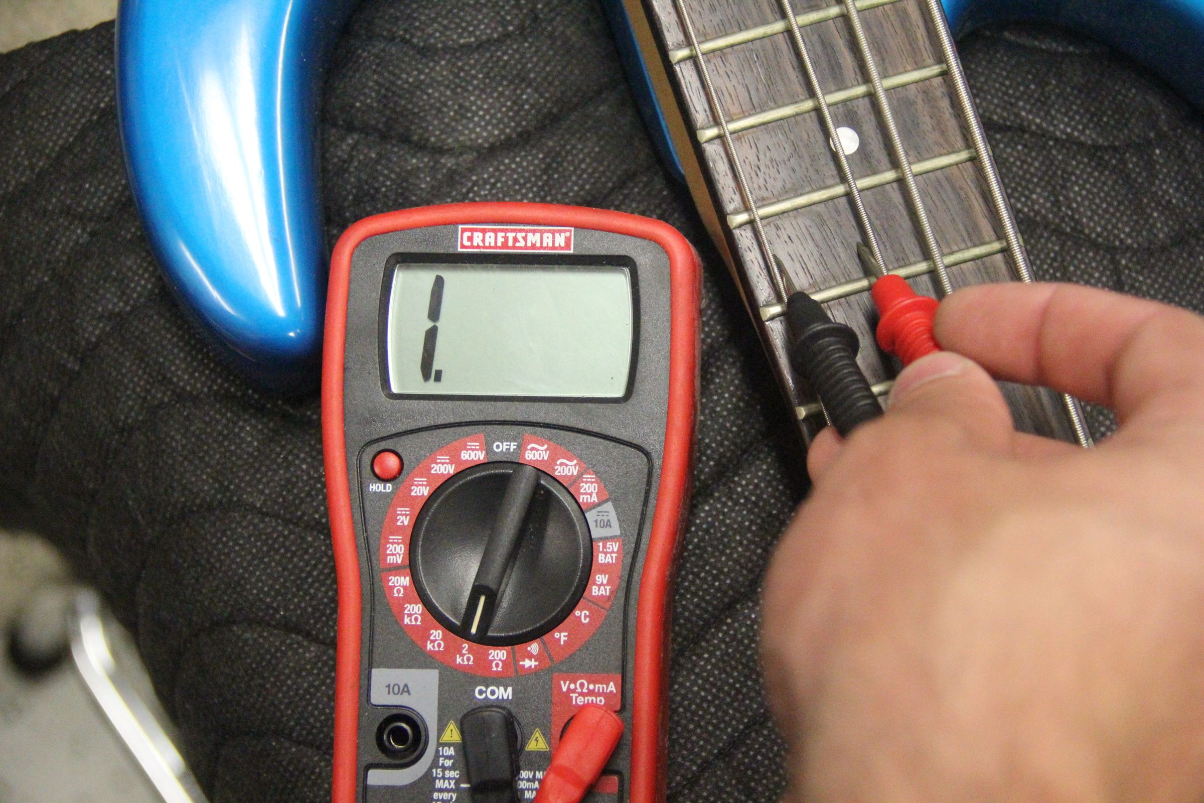 DIY Guitar Midi Controller (a.k.a. 7 Steps (with