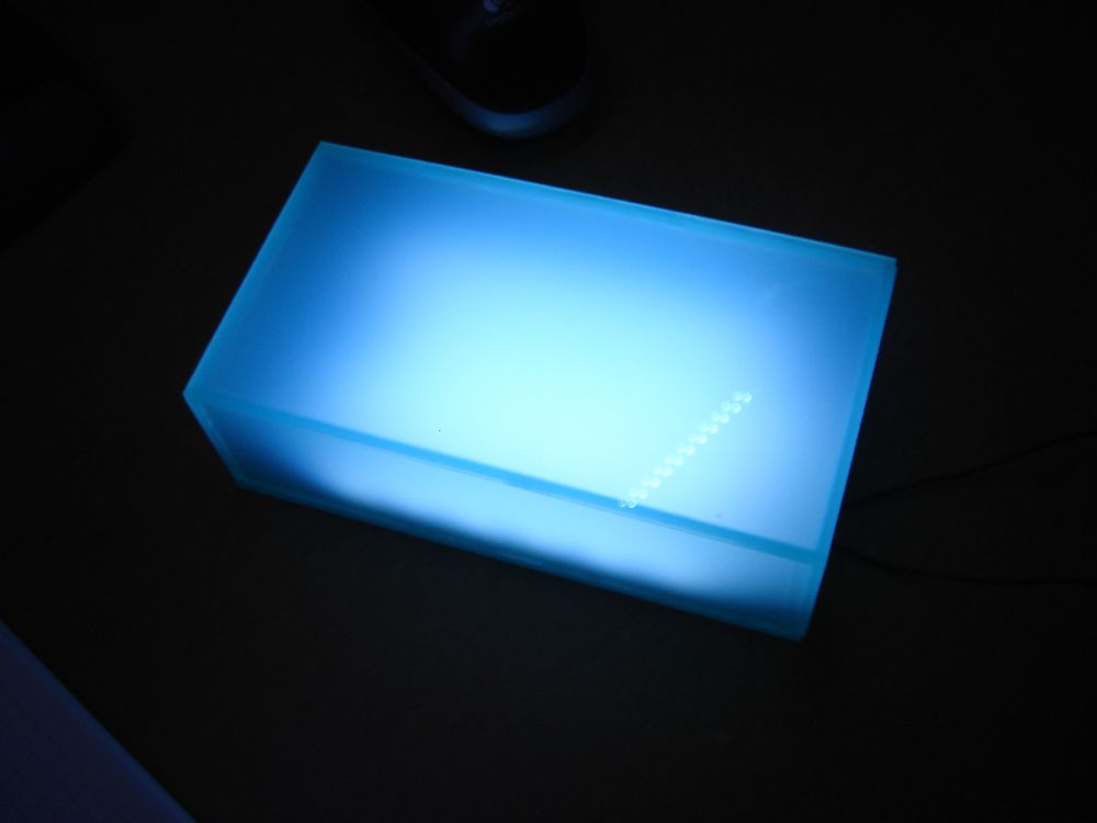 Light Cube with light strip
