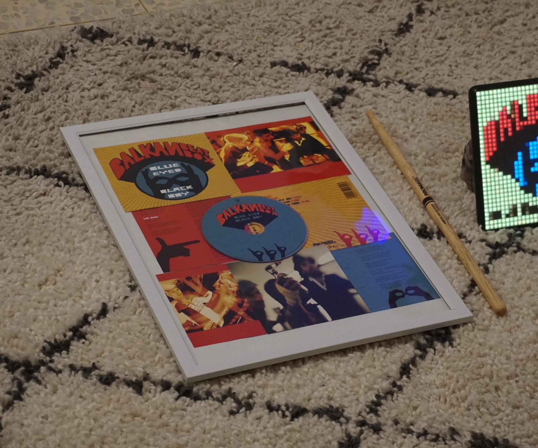 Frame Your Favorite ALBUM đź’ż 5 Steps Instructables