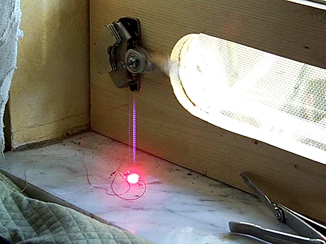 Windbelt Redux  21st Century Micro Power Generation