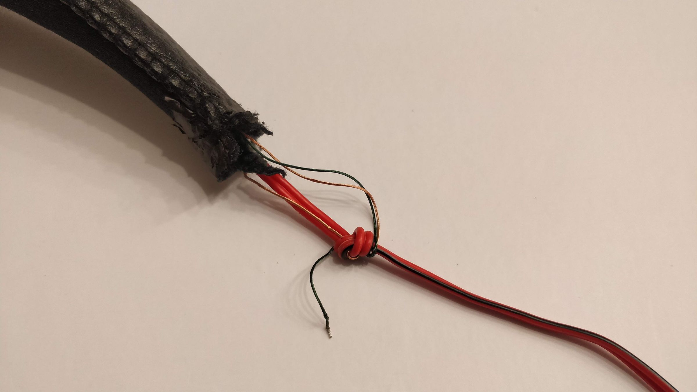 How to Repair Marshall Major I Headphone 6 Steps Instructables