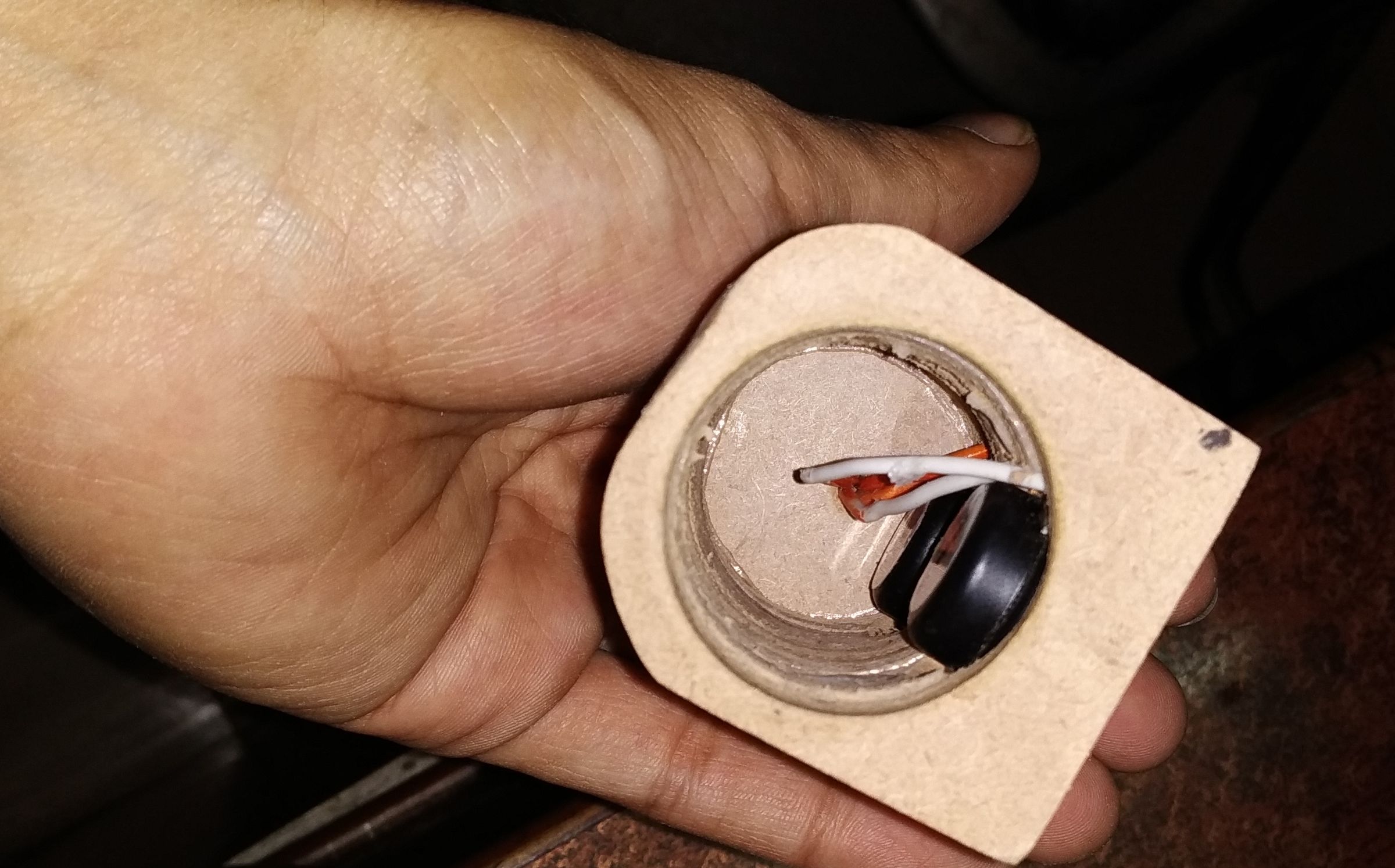 Portable Cylindrical Speaker Enclosure 8 Steps Instructables