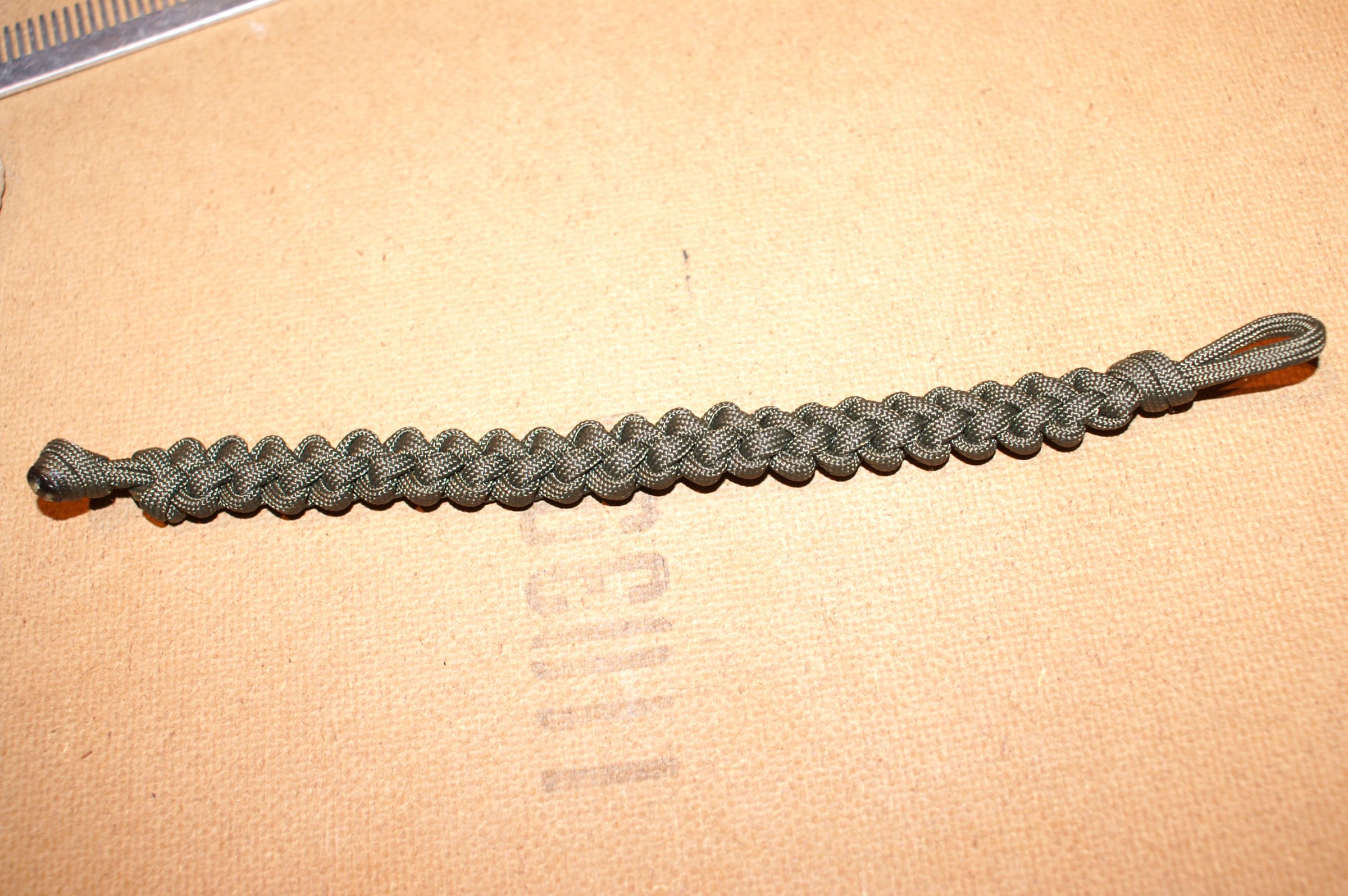 Survival Bracelet II 4 Steps (with Pictures) Instructables