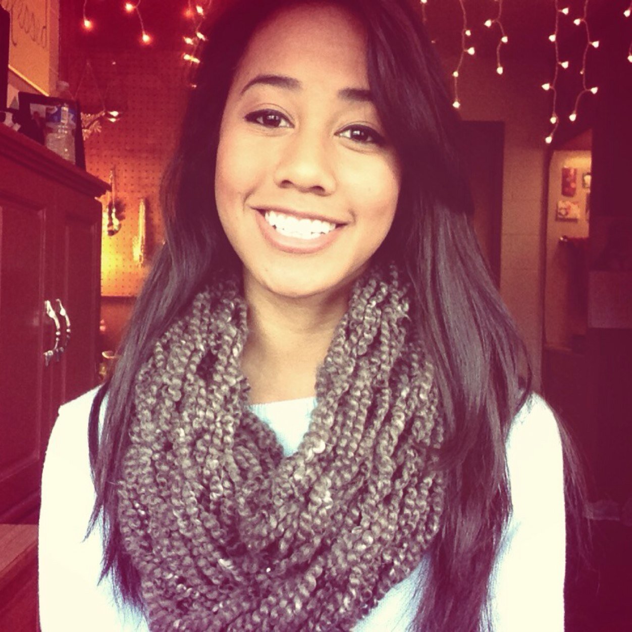 DIY Arm Knitted Infinity Scarf