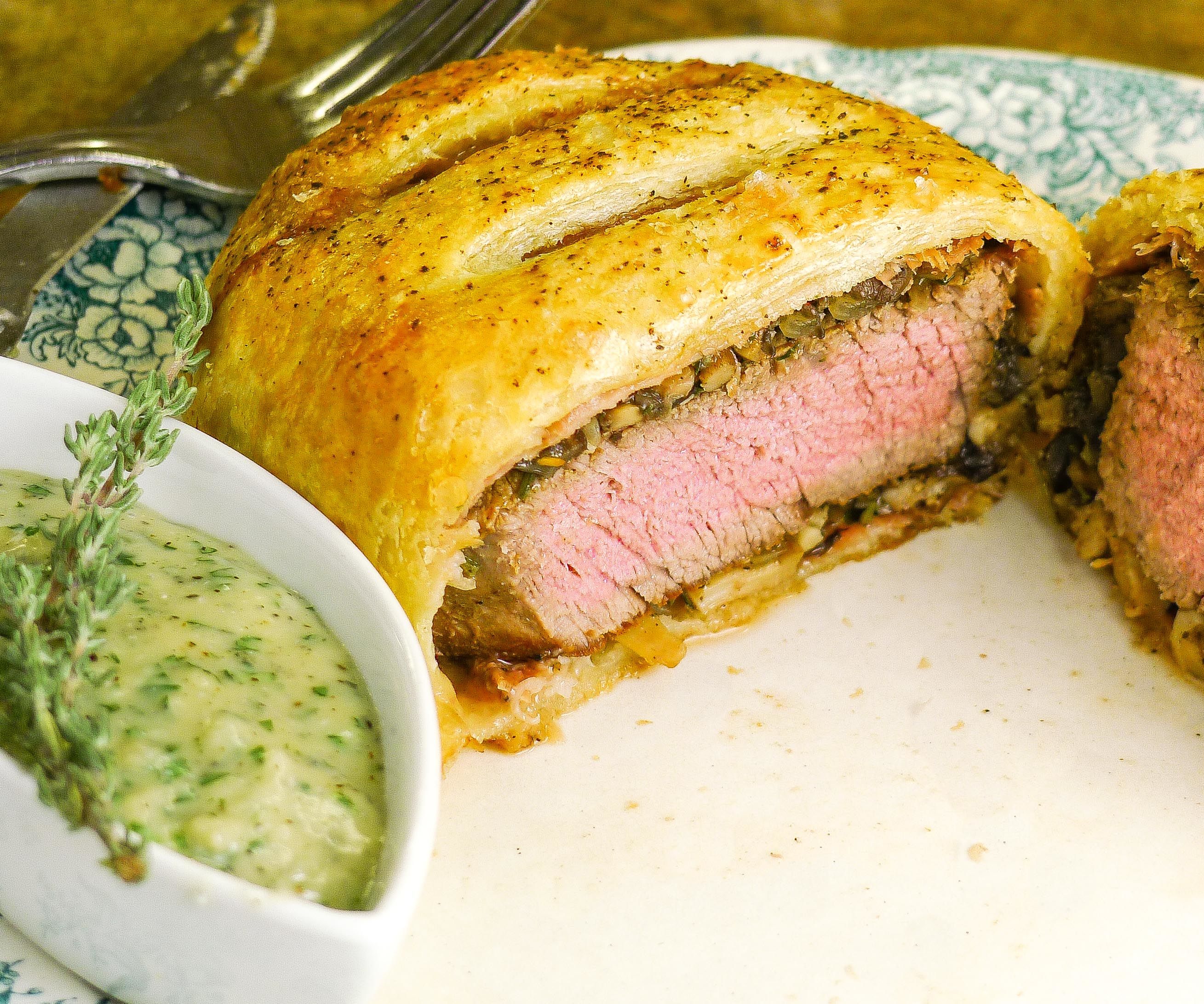 Individual Beef Wellington With Gorgonzola Cream Sauce