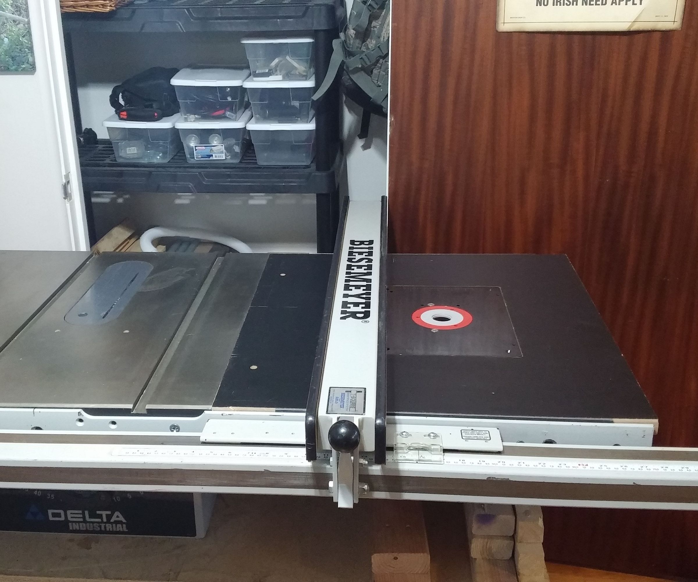 Table Saw Router Extension