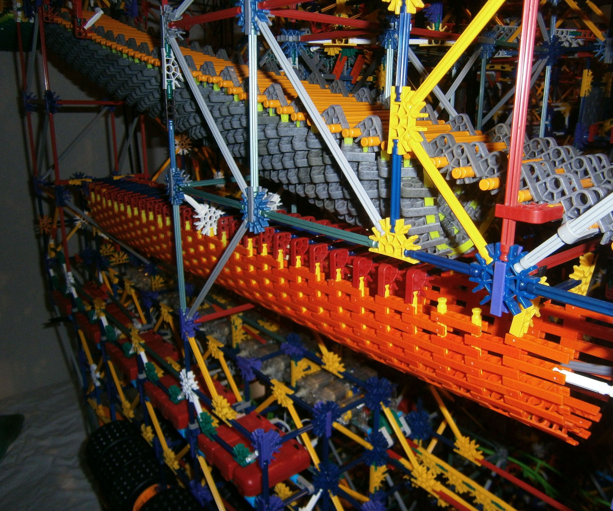 Guide to K'nex Ball Machine Multipiece-paths and Tunnels : 19 Steps ...