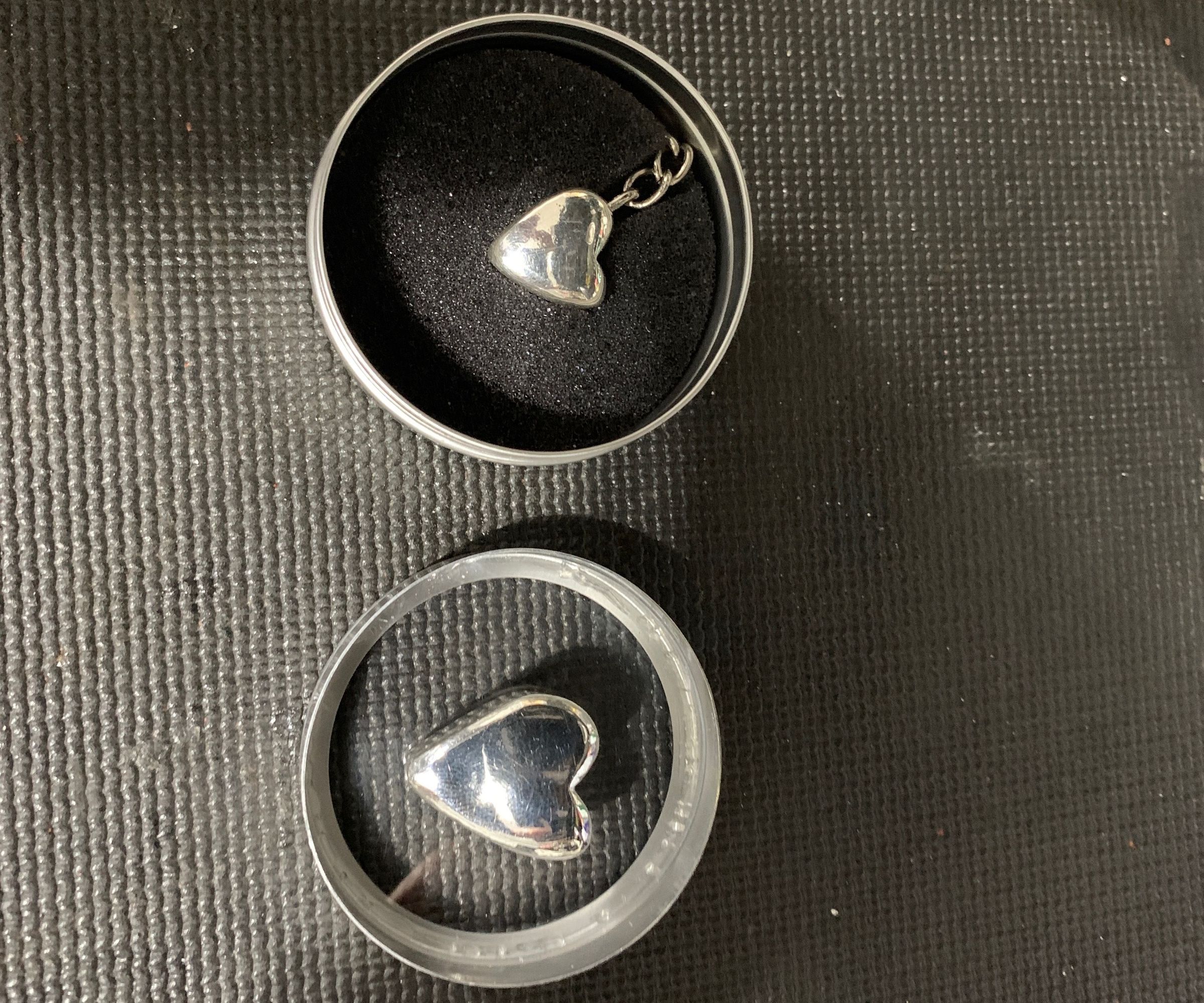 100% Silver Hearts