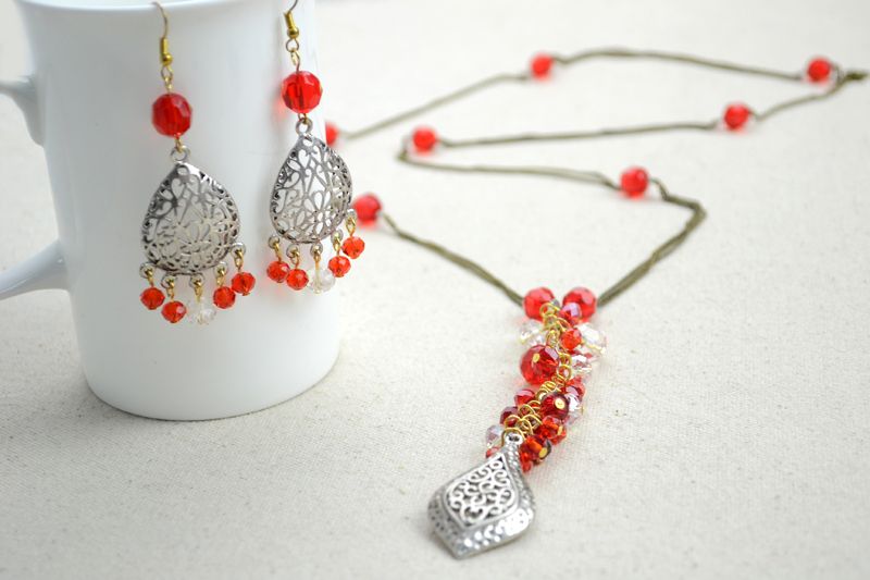 Free Beaded Jewelry Designs-Swarovski Necklace and Earring Set