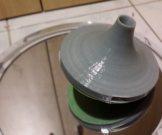 Air Powered Spinning Top