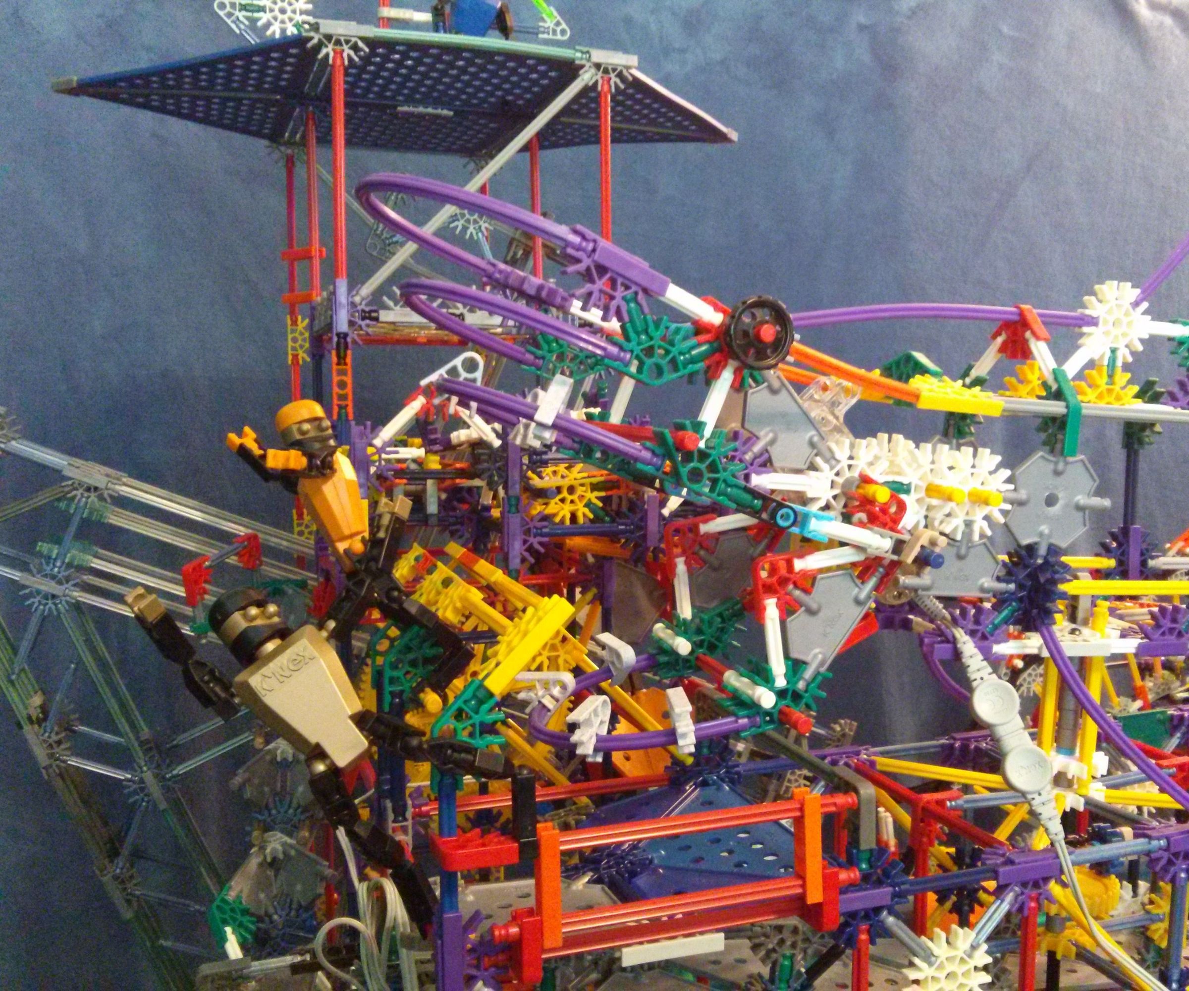 Under the Sea - A K'nex Ball Machine