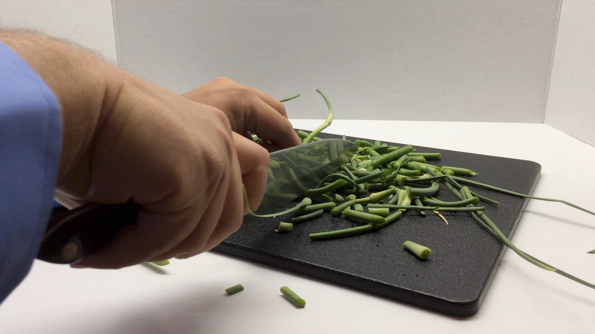 5 Creative (and Delicious) Uses for Garlic Scapes 5 Steps (with