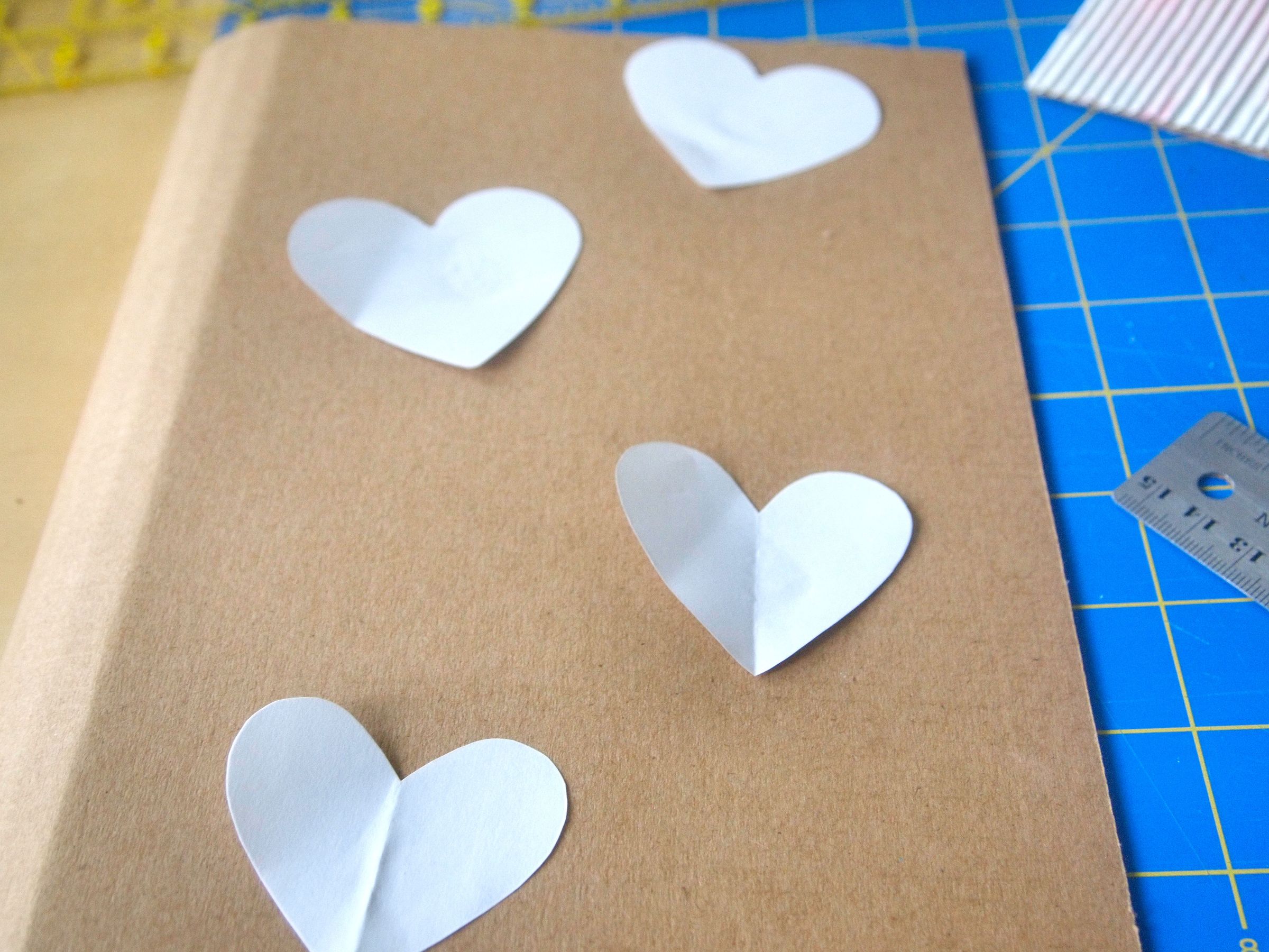 DIY Cardboard Sketchbook : 13 Steps (with Pictures) - Instructables