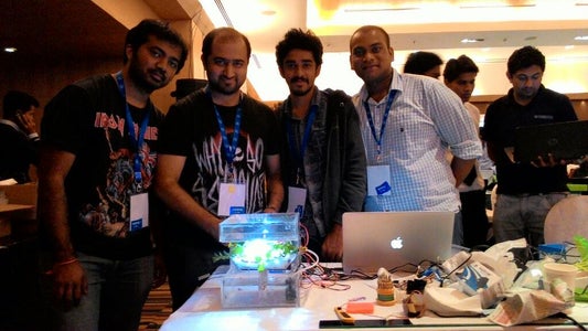 IAquaDesk - IoT Enabled Aquaponics Using Intel Galileo(Intel IoT)