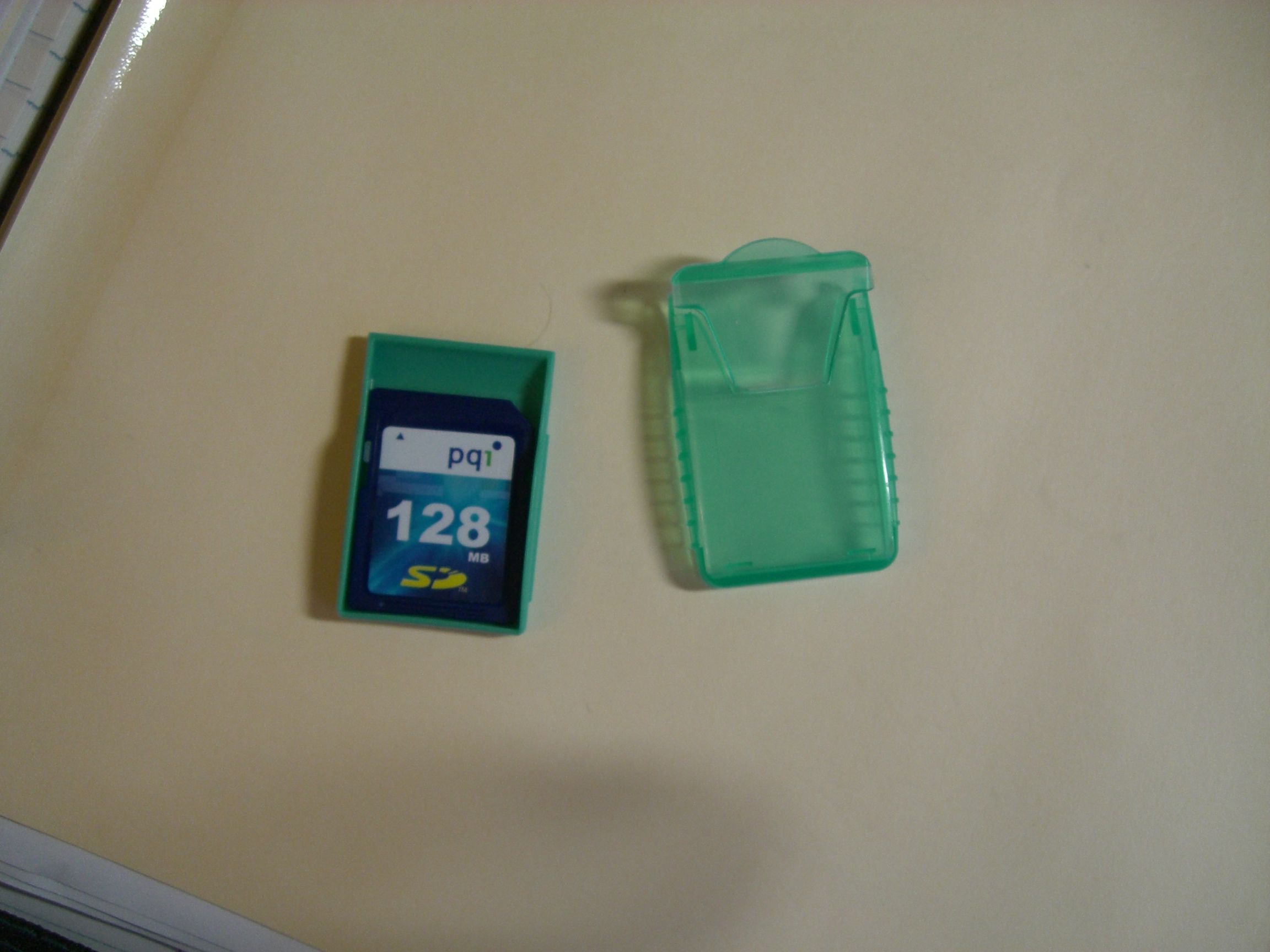 Listerine SD Card Holder 3 Steps Instructables