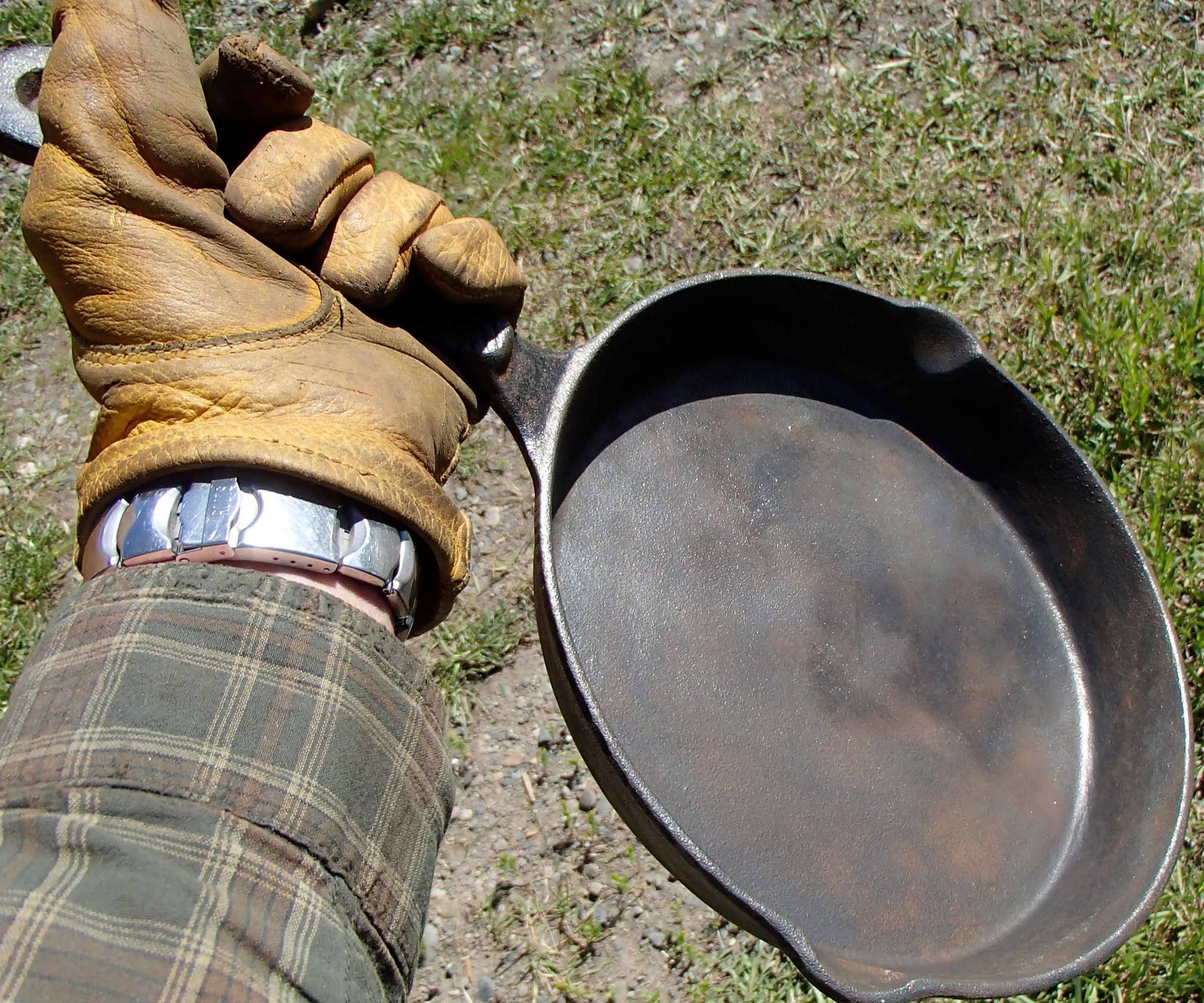 Restore a Cast Iron Frying Pan