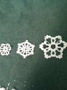 How to Make a 6 Pointed Paper Snowflake!