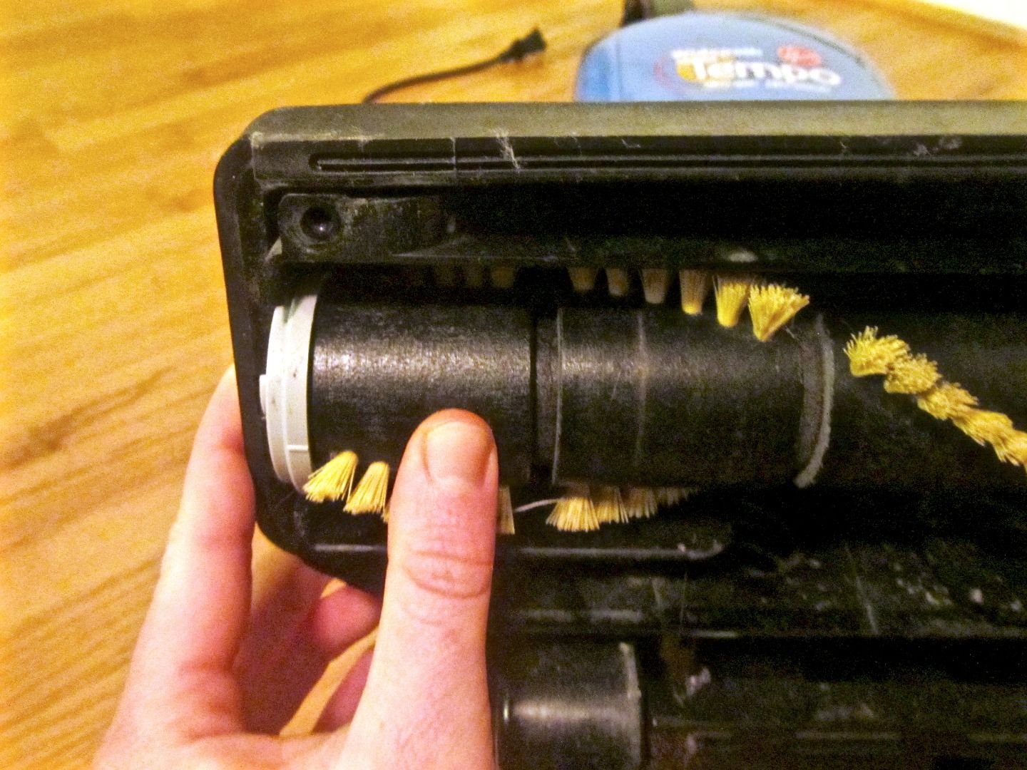 Clean Vacuum Roller Brush 7 Steps (with Pictures) Instructables